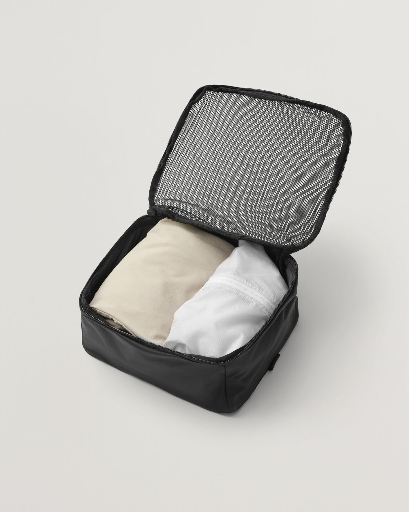 Herre | Tasker | DB | Essential Packing Cube M Black Out