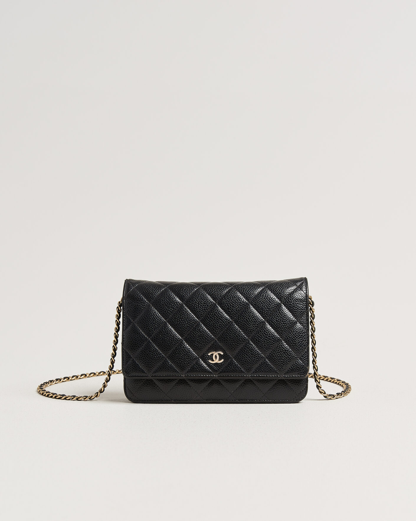 Herre | Pre-Owned & Vintage Bags | Chanel Pre-Owned | Wallet On Chain Caviar Leather Black
