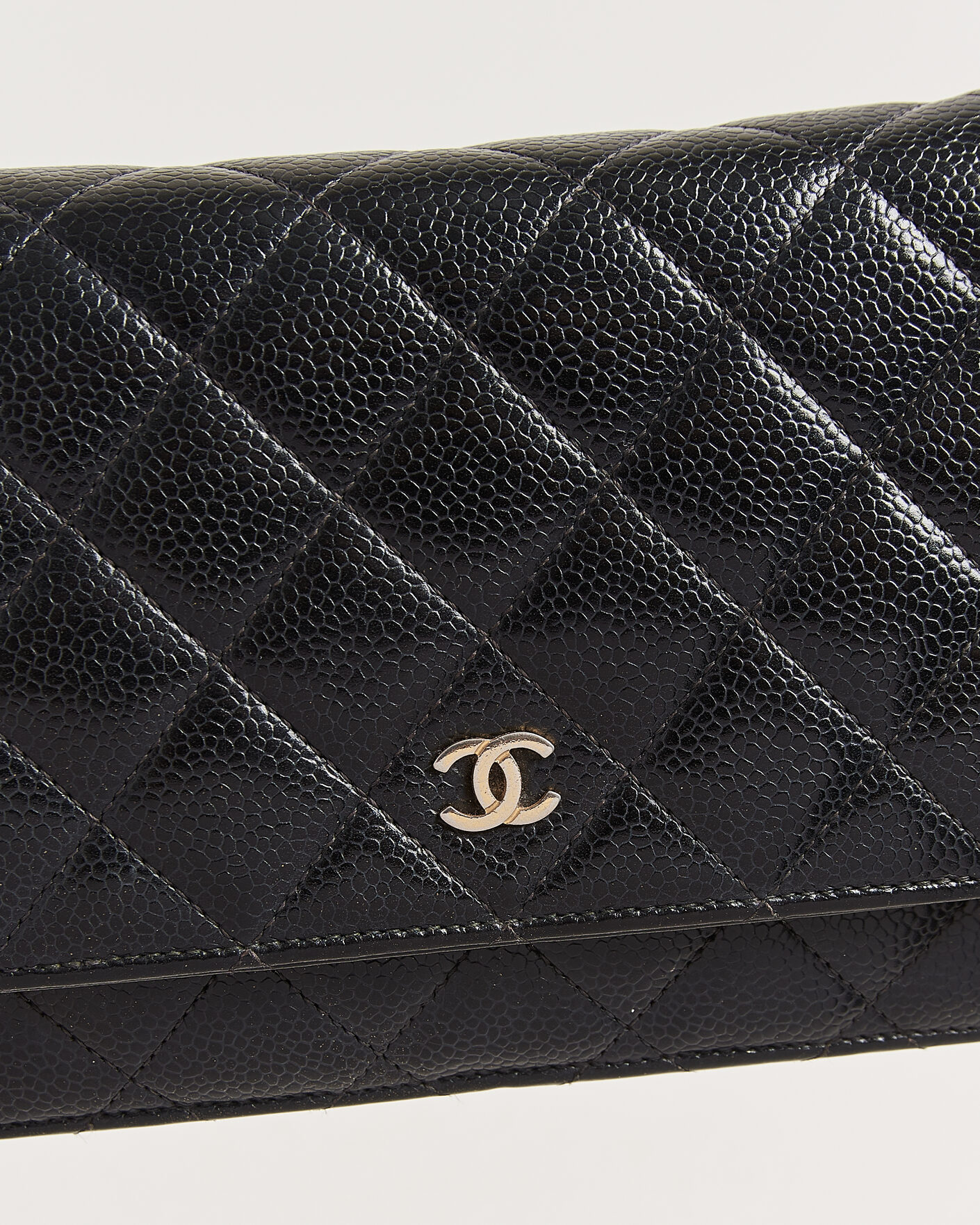 Herre | Pre-Owned & Vintage Bags | Chanel Pre-Owned | Wallet On Chain Caviar Leather Black