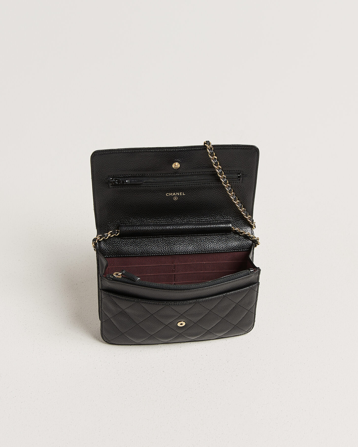 Herre | Pre-Owned & Vintage Bags | Chanel Pre-Owned | Wallet On Chain Caviar Leather Black