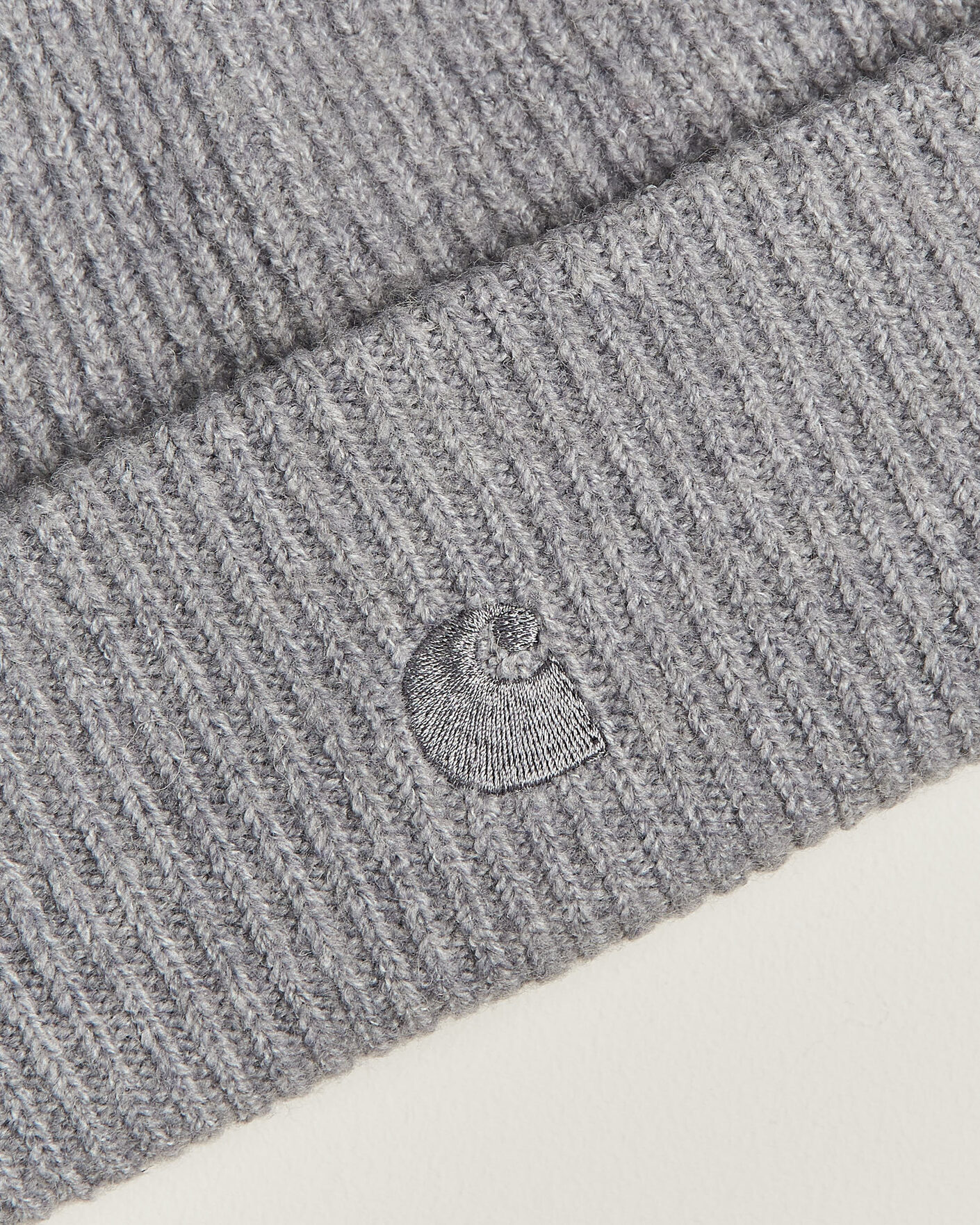 Herre | Huer | Carhartt WIP | Curtis Tonal Logo Beanie Shady Grey