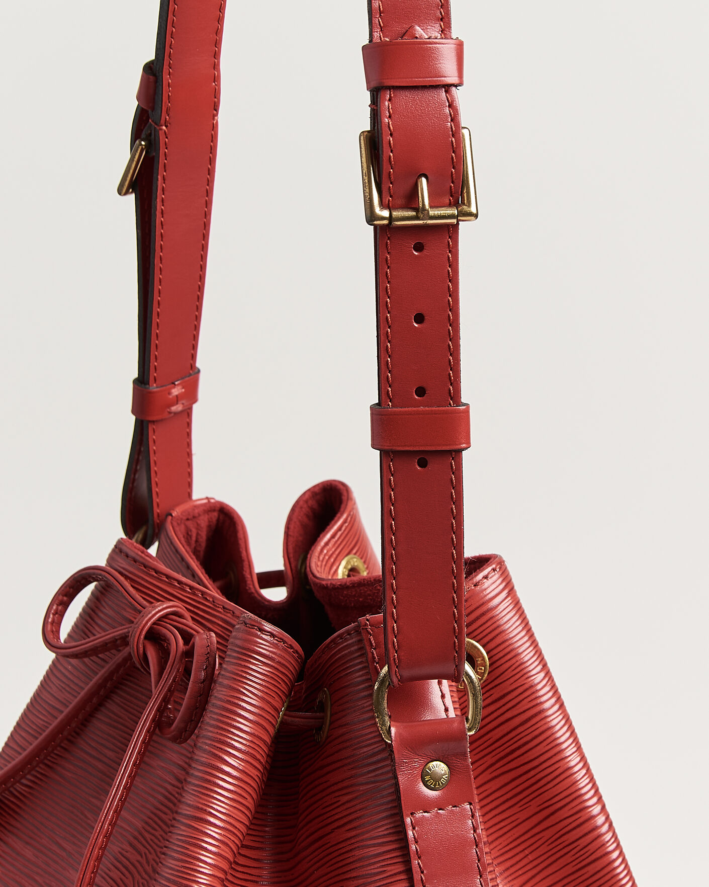 Herre | Pre-Owned & Vintage Bags | Louis Vuitton Pre-Owned | Petit Noé Epi Leather Red