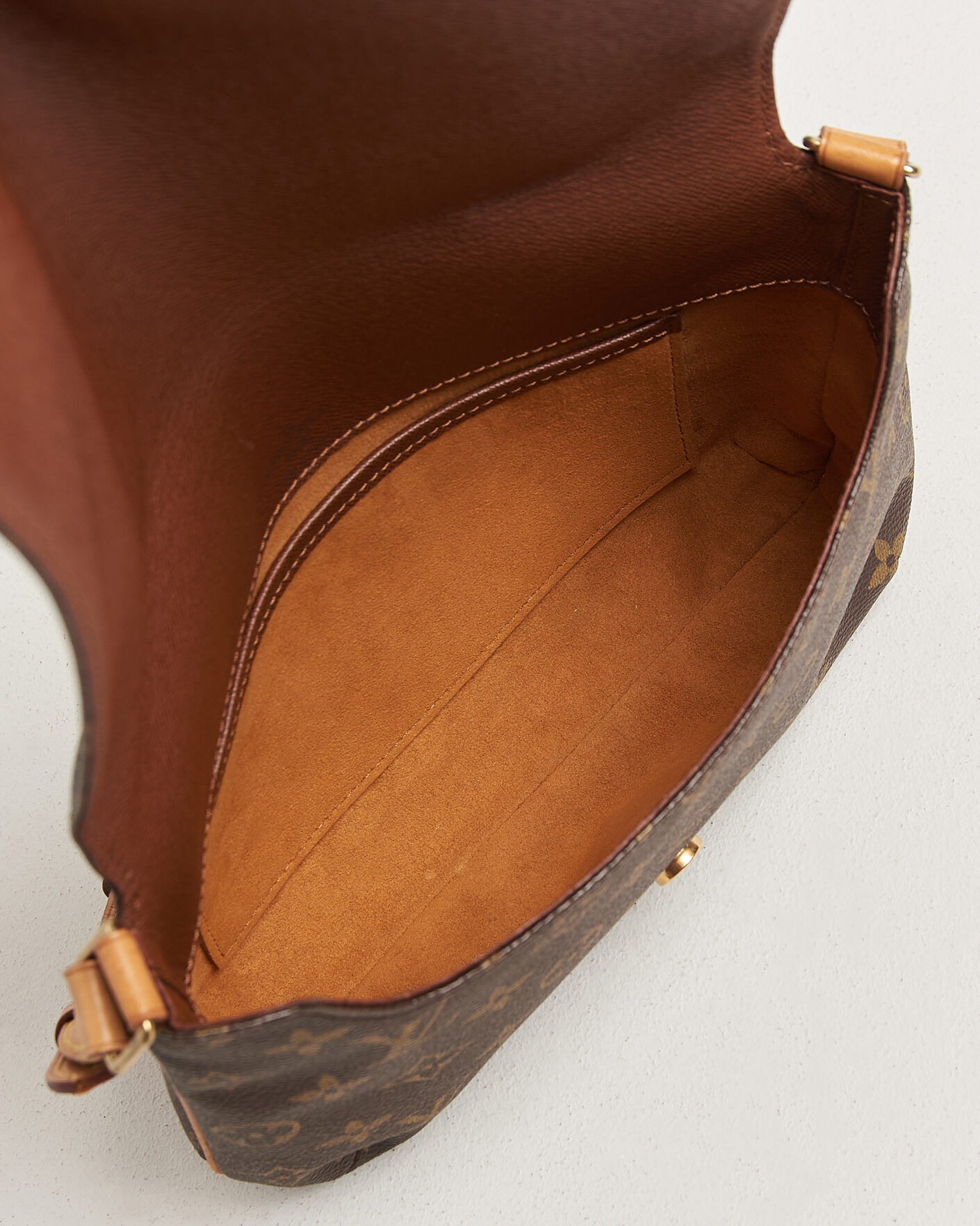Herre | Pre-Owned & Vintage Bags | Louis Vuitton Pre-Owned | Musette Tango Bag Monogram