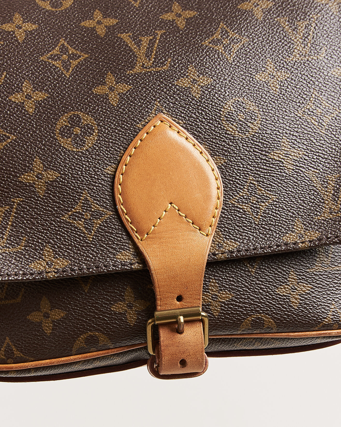 Herre | Pre-Owned & Vintage Bags | Louis Vuitton Pre-Owned | Cartouchiere Bag Monogram
