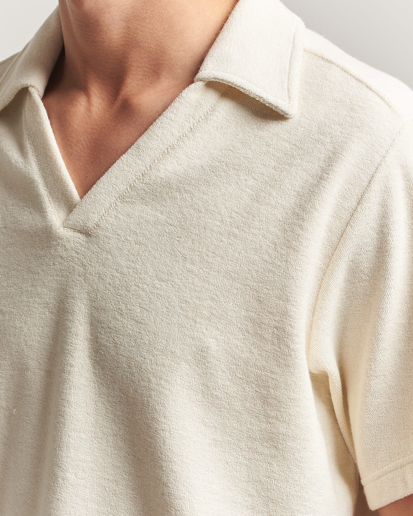 Herre | Polotrøjer | OAS | Serif Regular Fit Terry Open Collar Polo Ecru