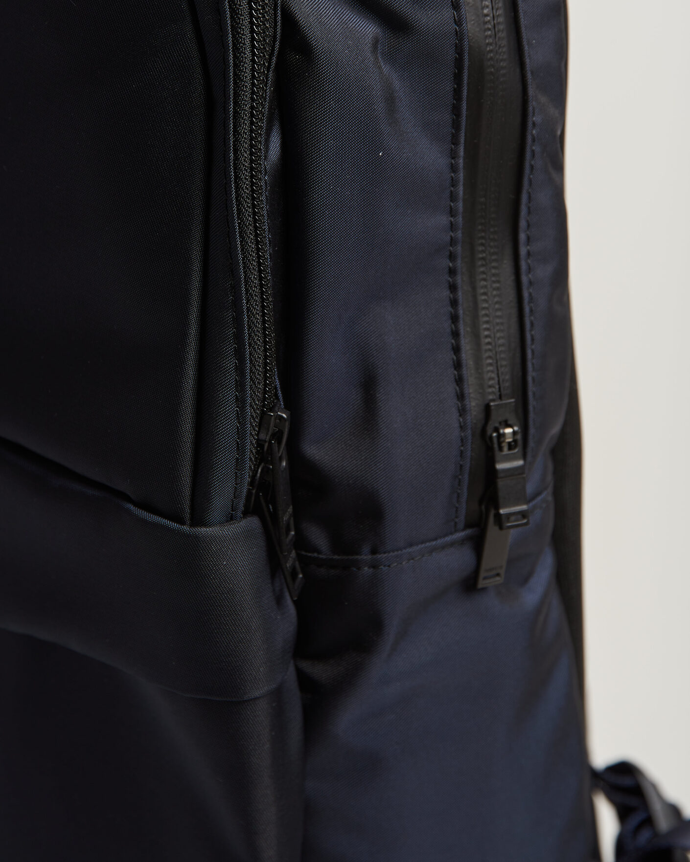 Herre | Tasker | Porter-Yoshida & Co. | View Daypack Navy