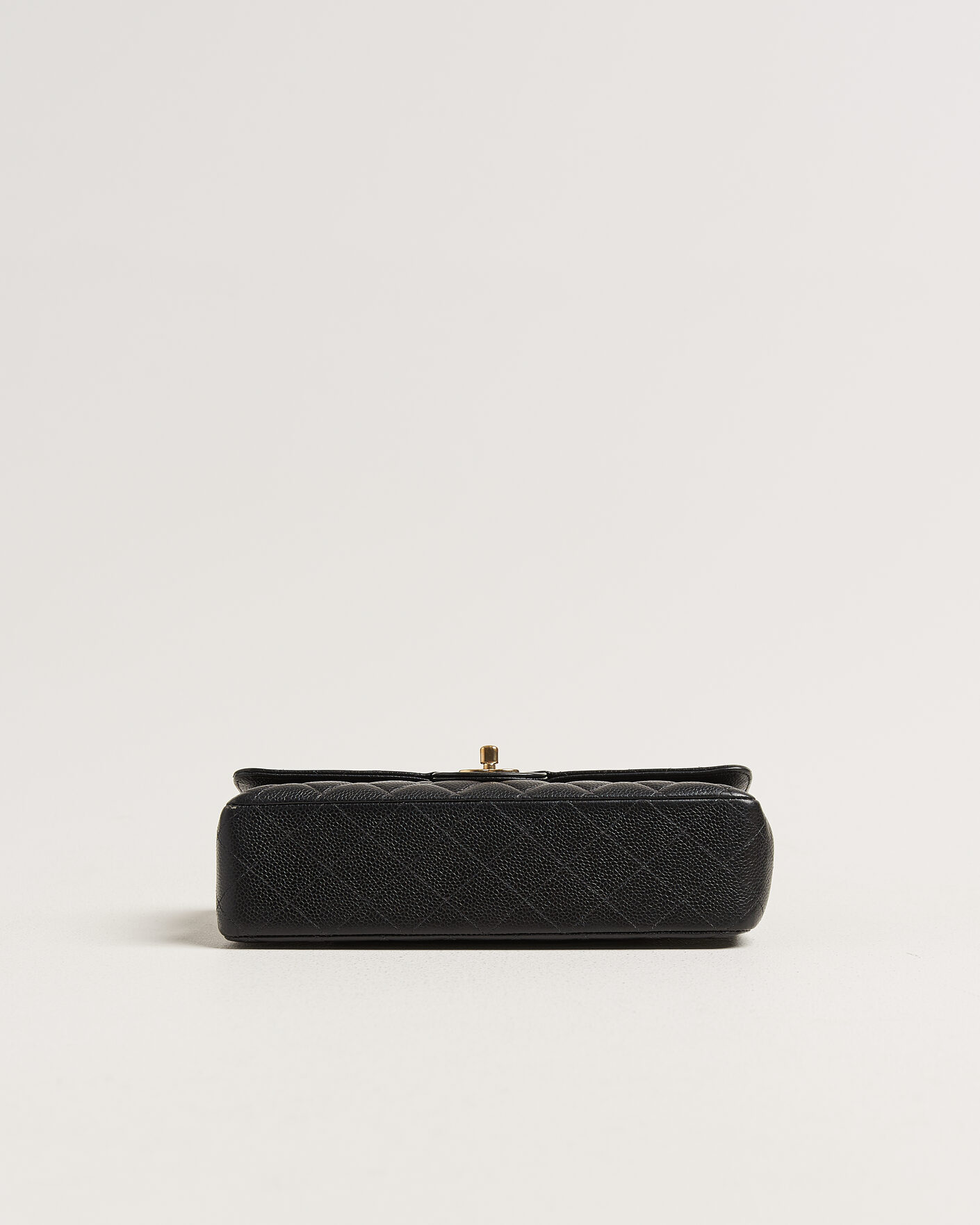 Herre | Pre-Owned & Vintage Bags | Chanel Pre-Owned | Classic Medium Double Flap Bag Caviar Leather Black