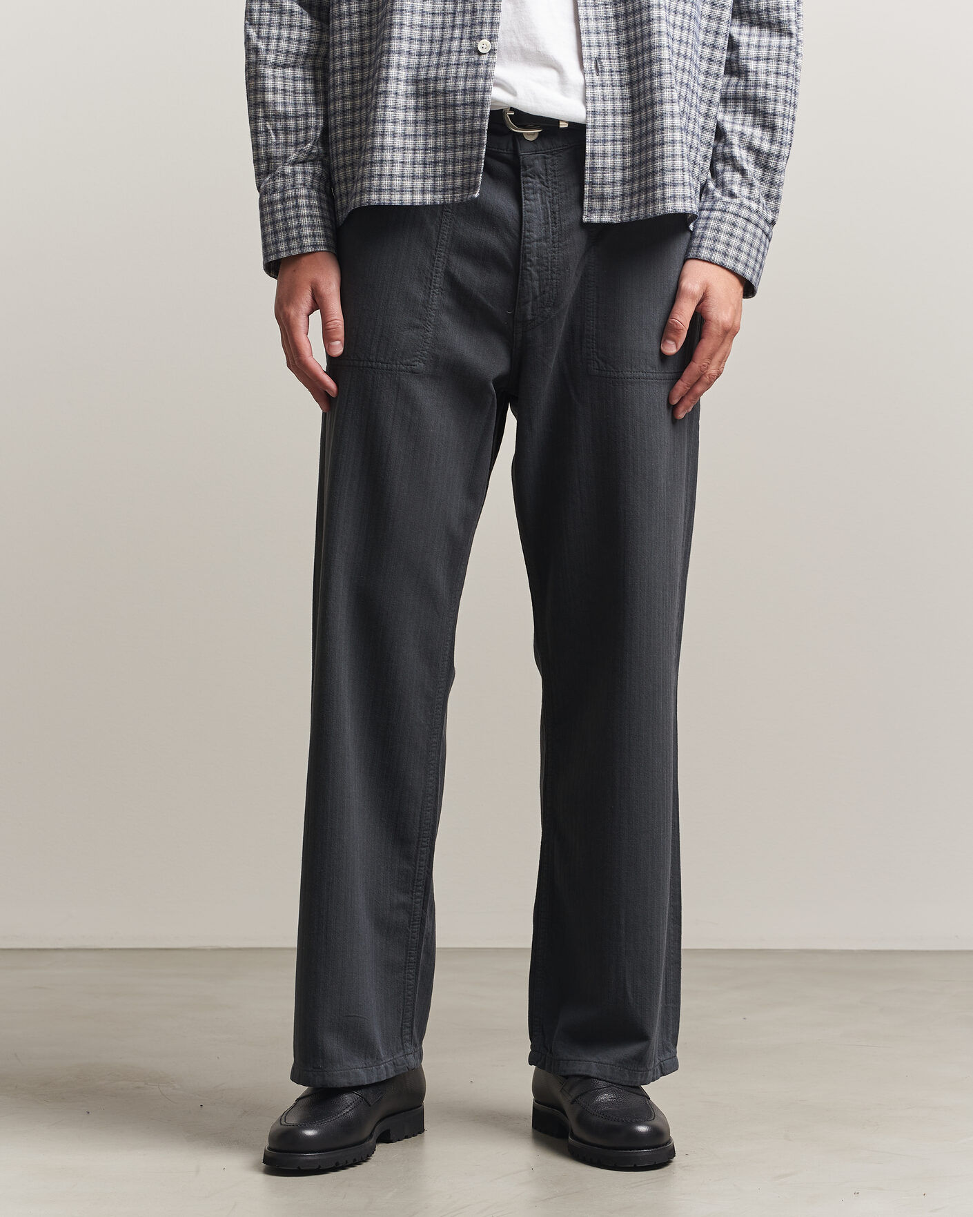 Herre | Bukser | Jeanerica | Genua Worker Chino Chevron Anthracite