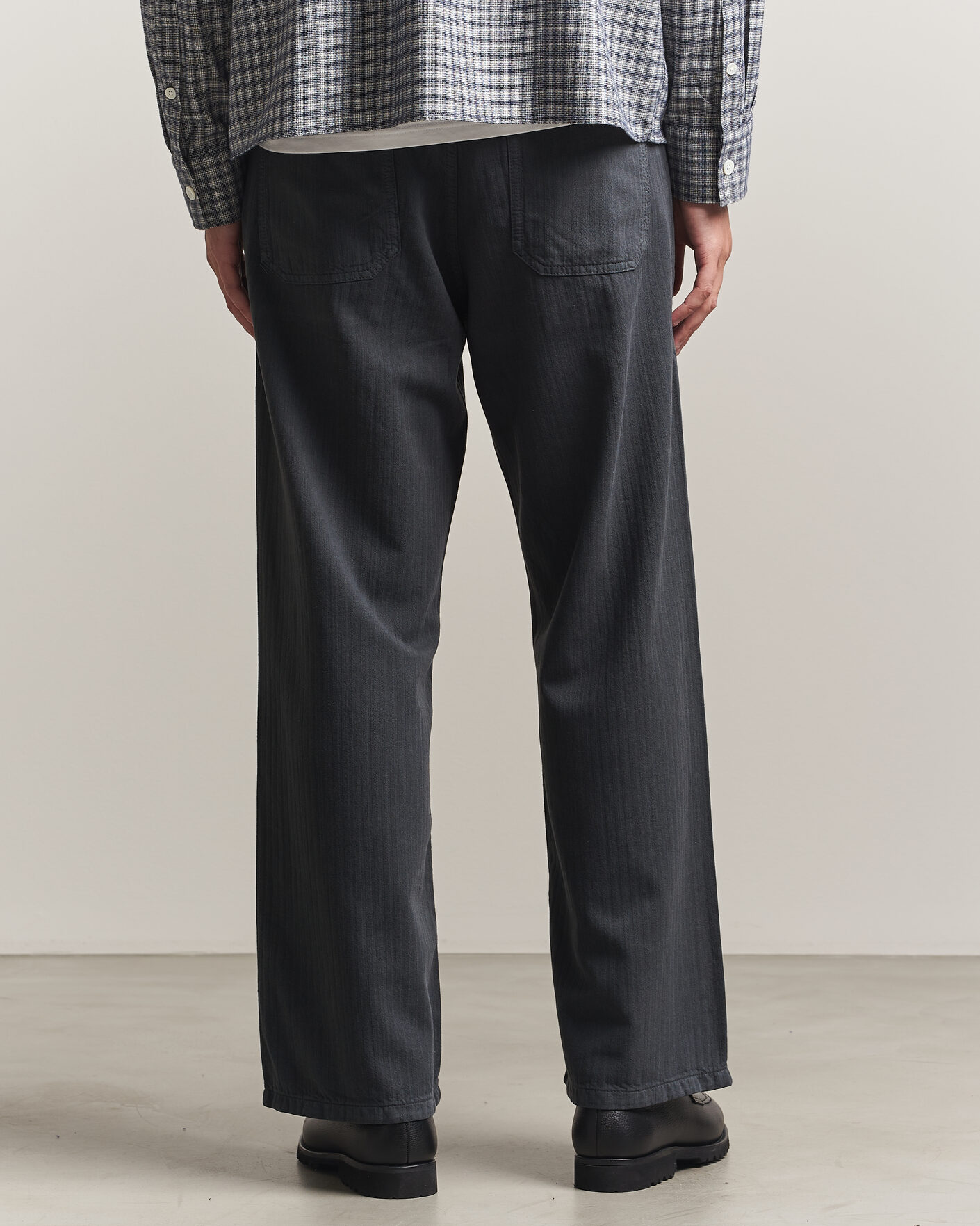Herre | Bukser | Jeanerica | Genua Worker Chino Chevron Anthracite