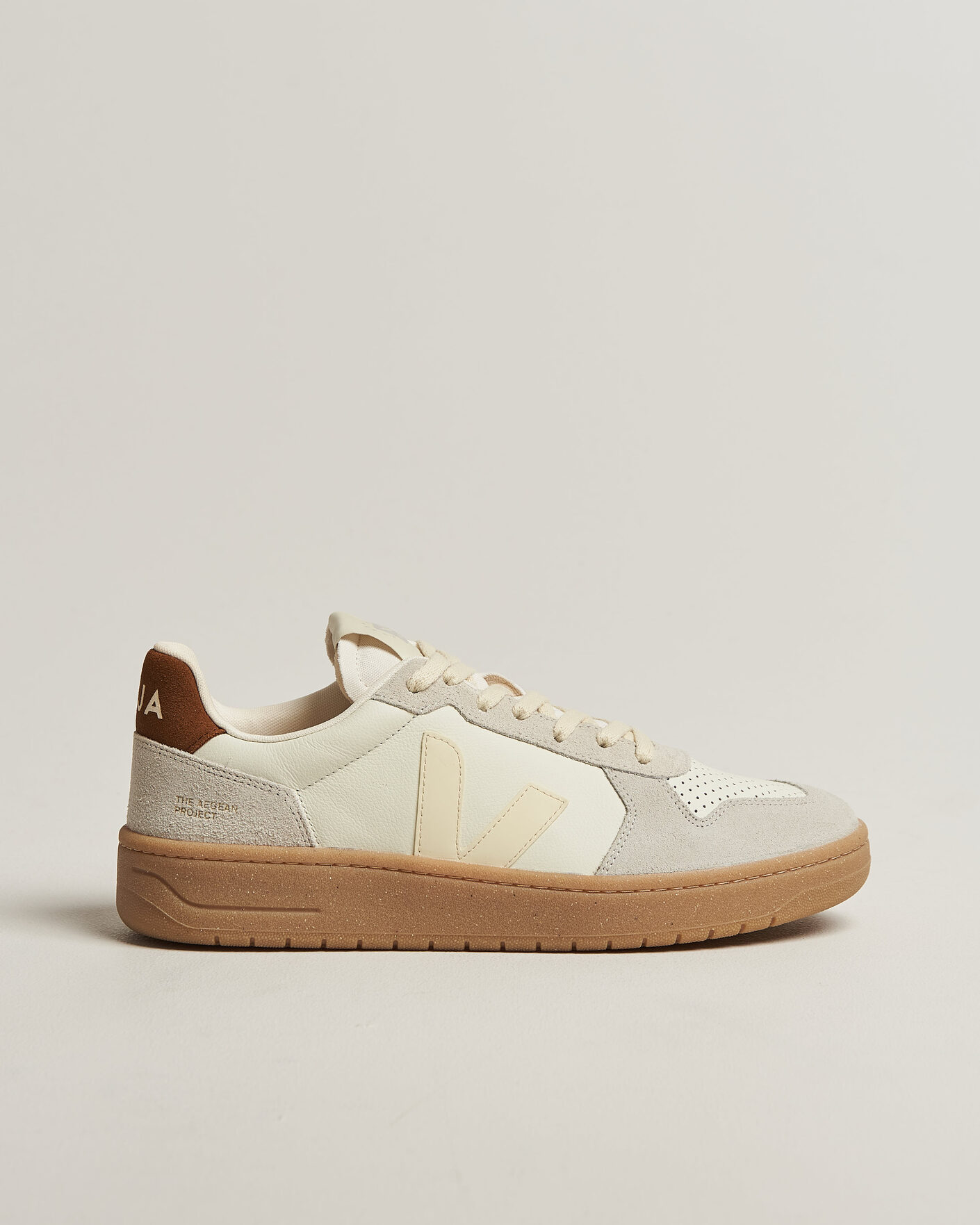 Herre | Sneakers | Veja | V-82 Sneaker Pure Calcaire/Cognac