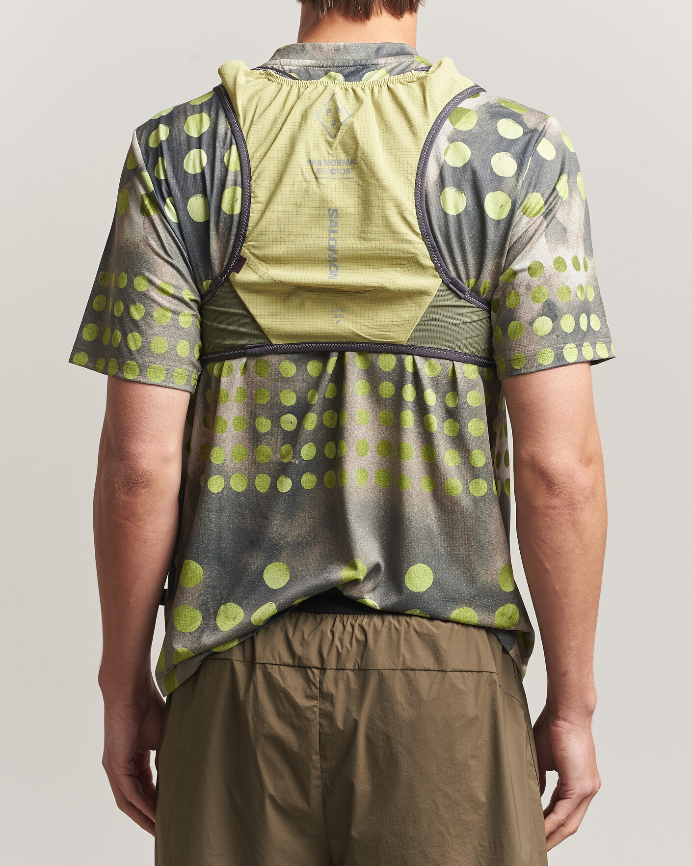 Herre | Activt tilbehør | Pas Normal Studios | X Salomon Race Skin 2 Vest Sweat Pea