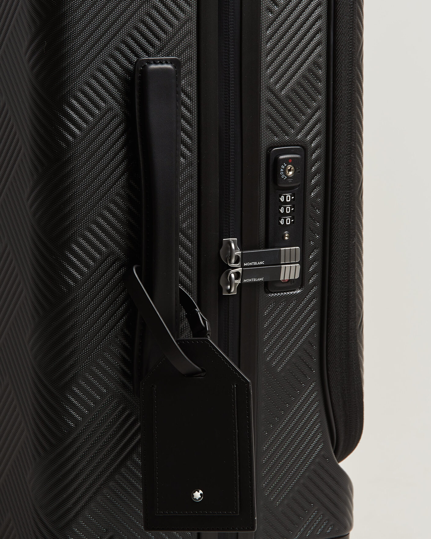 Herre | Tasker | Montblanc | #MY4810 Extreme 3.0 Cabin with Pocket Black