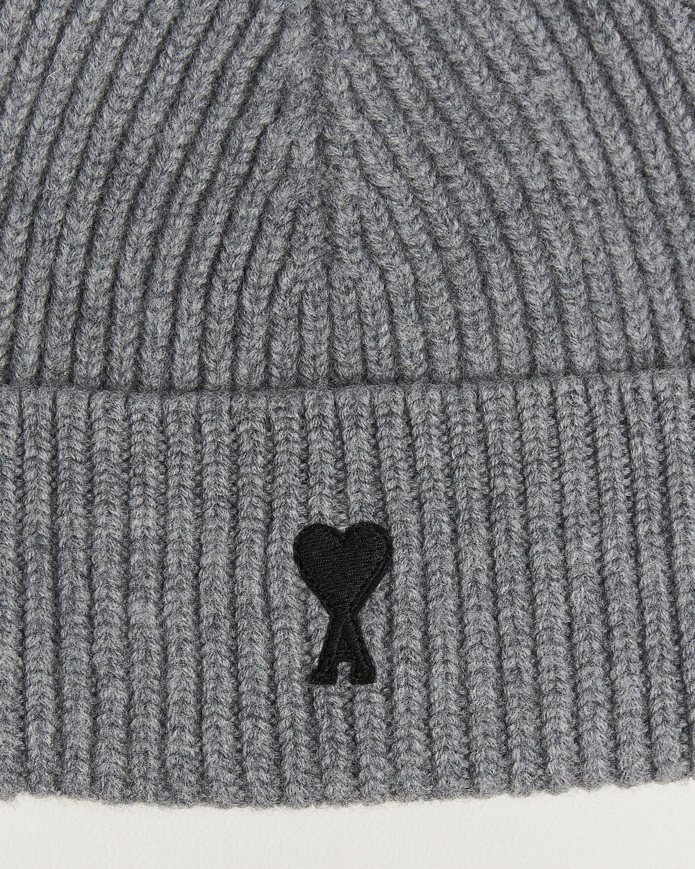 Herre | Huer | AMI | Contrasted Heart Logo Beanie Light Grey Melange