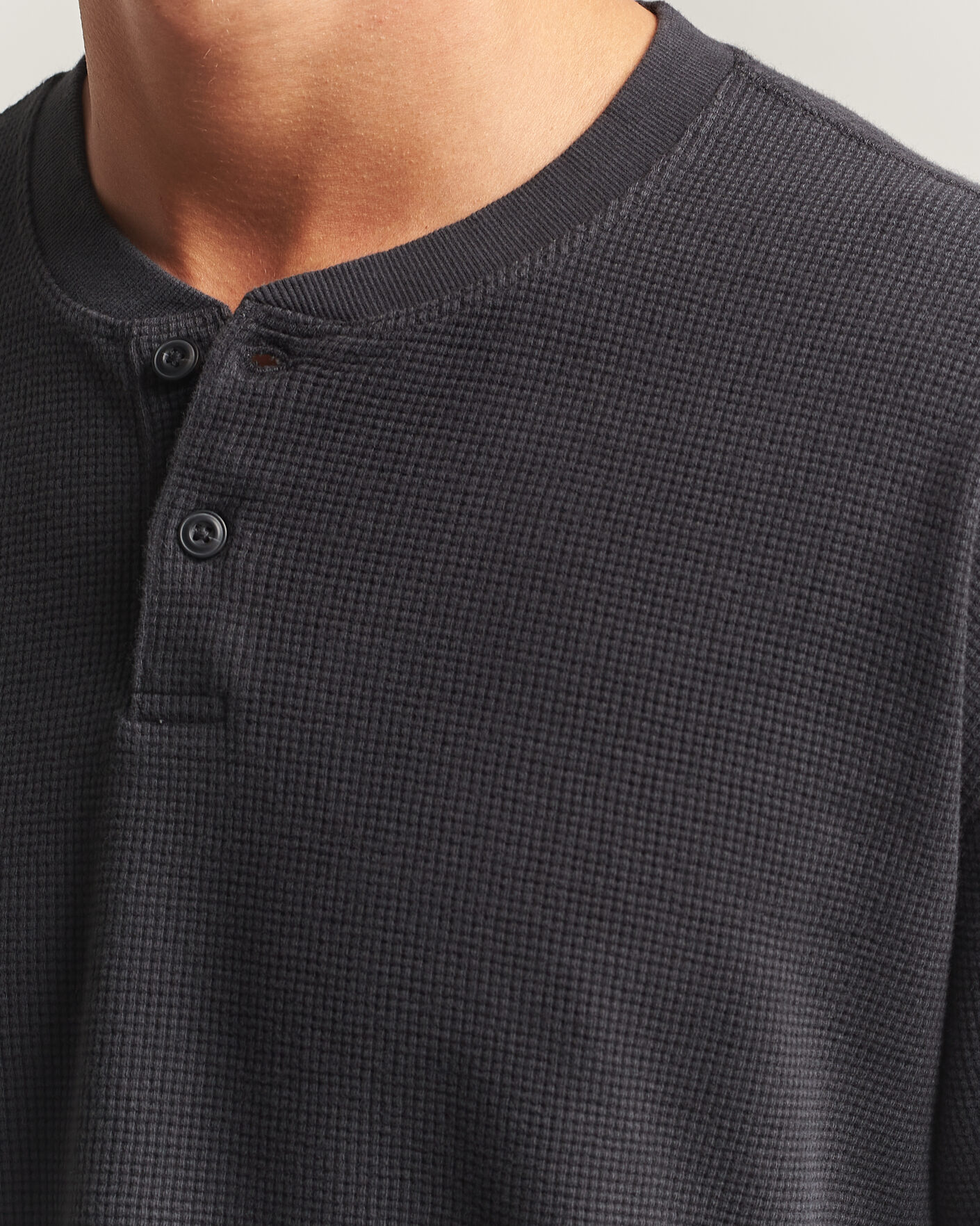 Herre | Trøjer | Levi's | Relaxed Henley Mineral Black