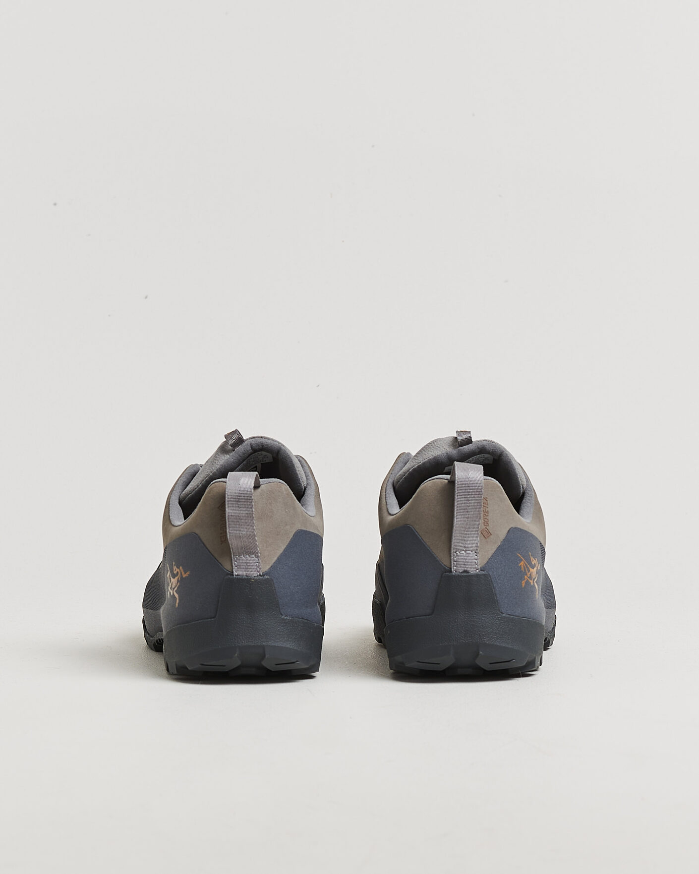 Herre | Vandresko | Arc'teryx | Konseal Gore-Tex Trail Sneaker Void/Cloud