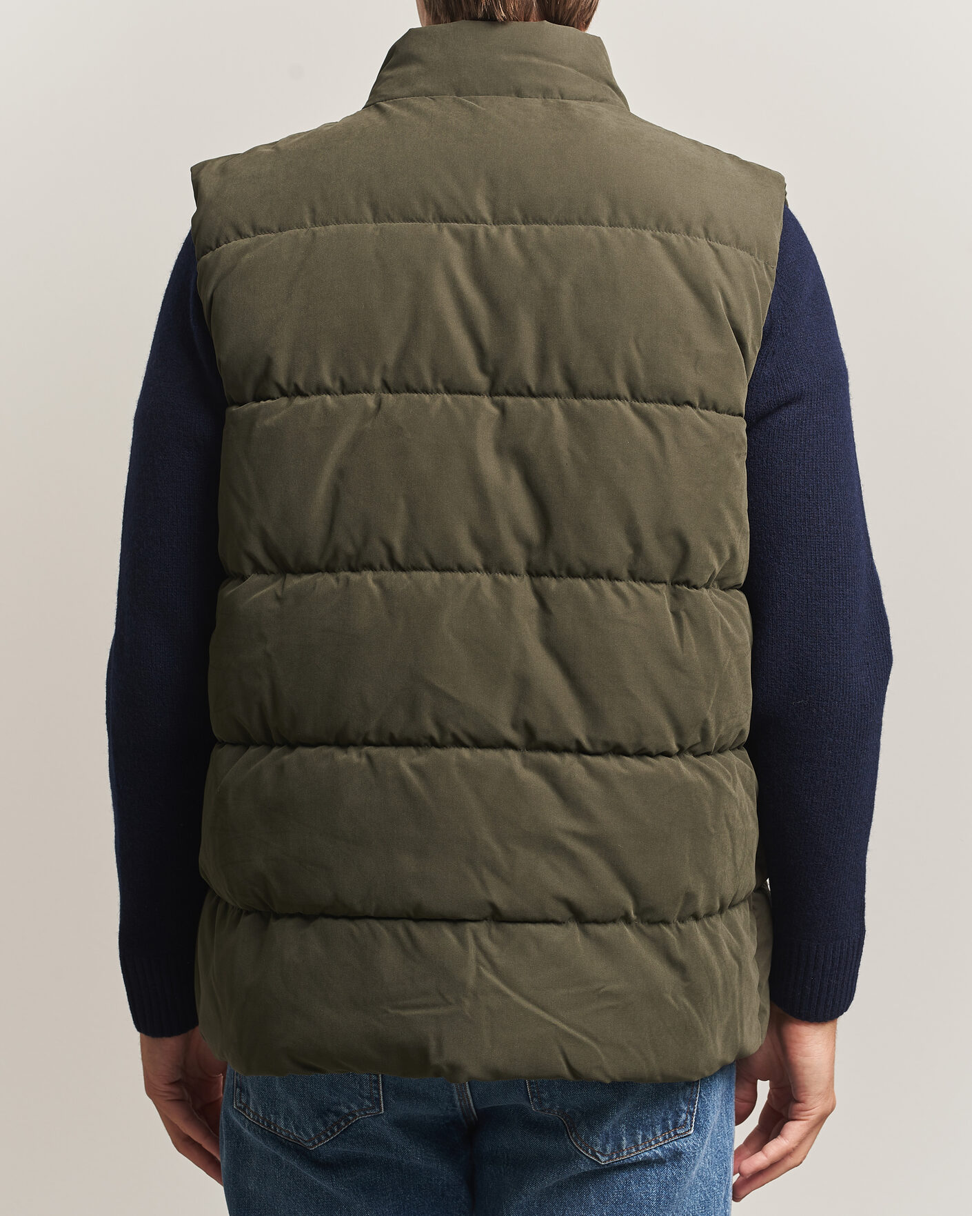 Herre | Veste | Barbour Lifestyle | Powell Puffer Gilet Dark Sage