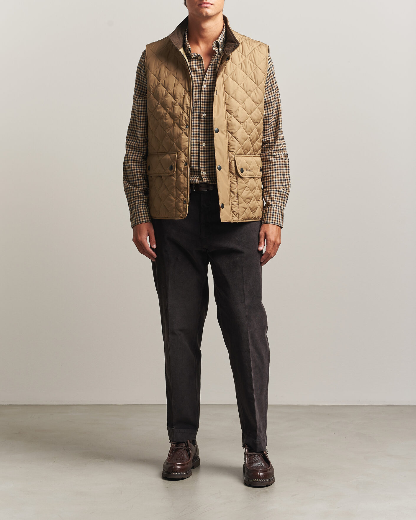 Herre | Veste | Barbour Lifestyle | New Lowerdale Gilet Sandstone