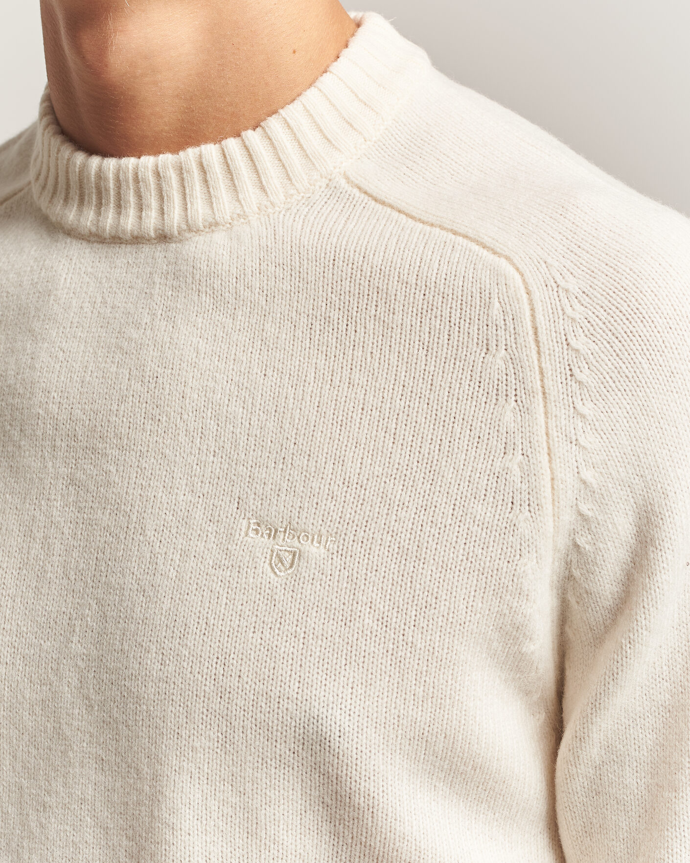 Herre | Trøjer | Barbour Lifestyle | Newtown Lambswool Crewneck Antique White