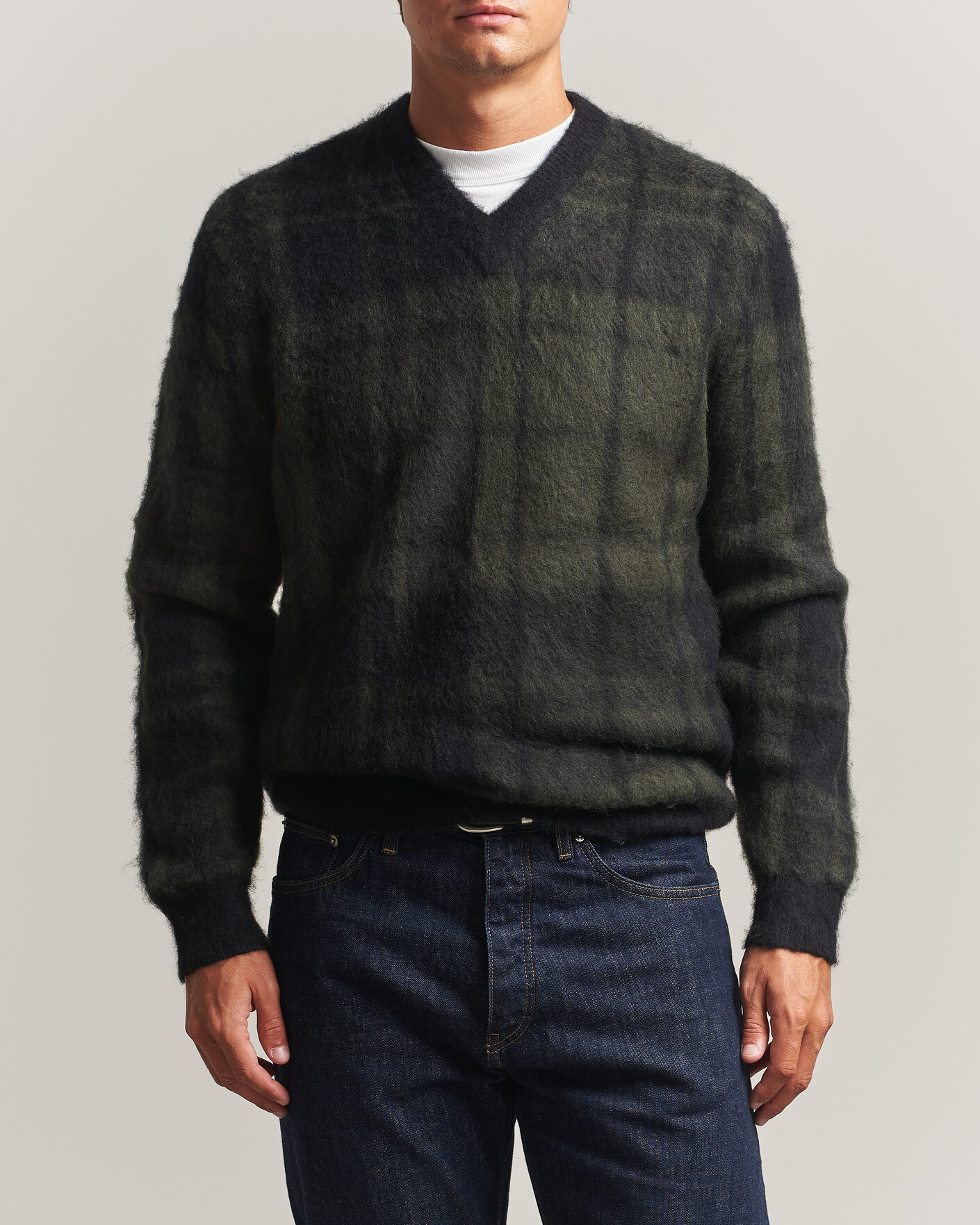 Herre | Trøjer | Barbour Lifestyle | Hunham Tartan V-Neck Knitted Jumper Black