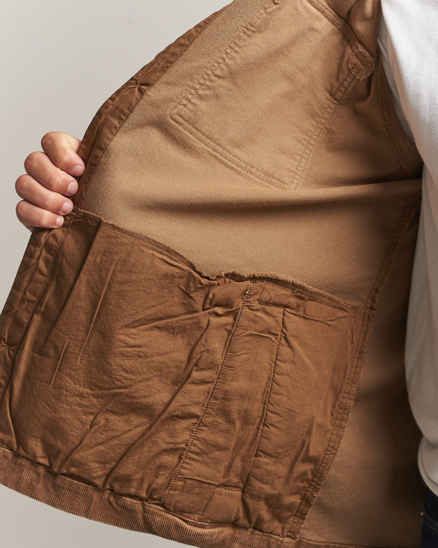 Herre | Skjorter | Barbour Lifestyle | Tartan Trimed Cord Overshirt Sandstone