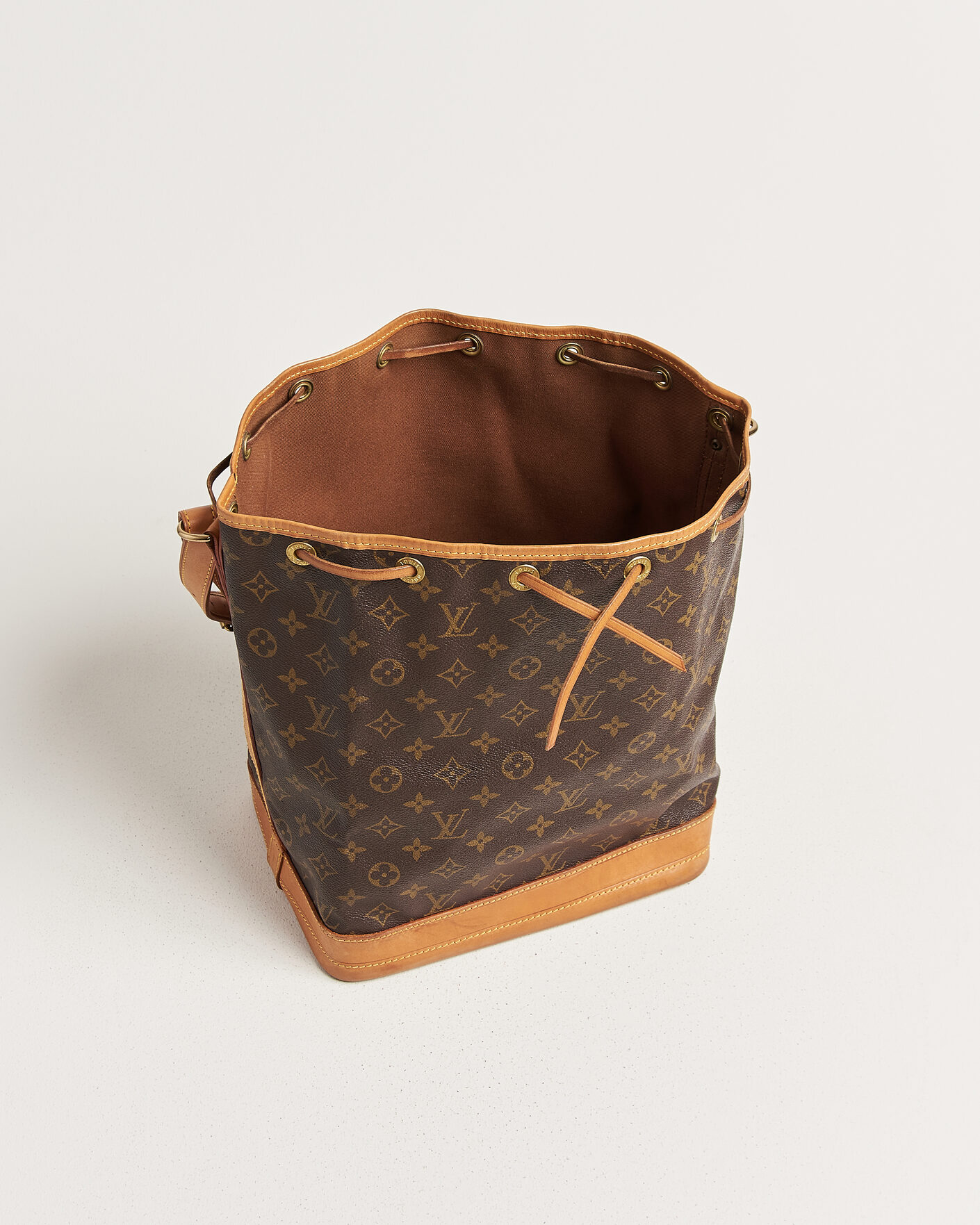 Herre | Pre-Owned & Vintage Bags | Louis Vuitton Pre-Owned | Noé Monogram
