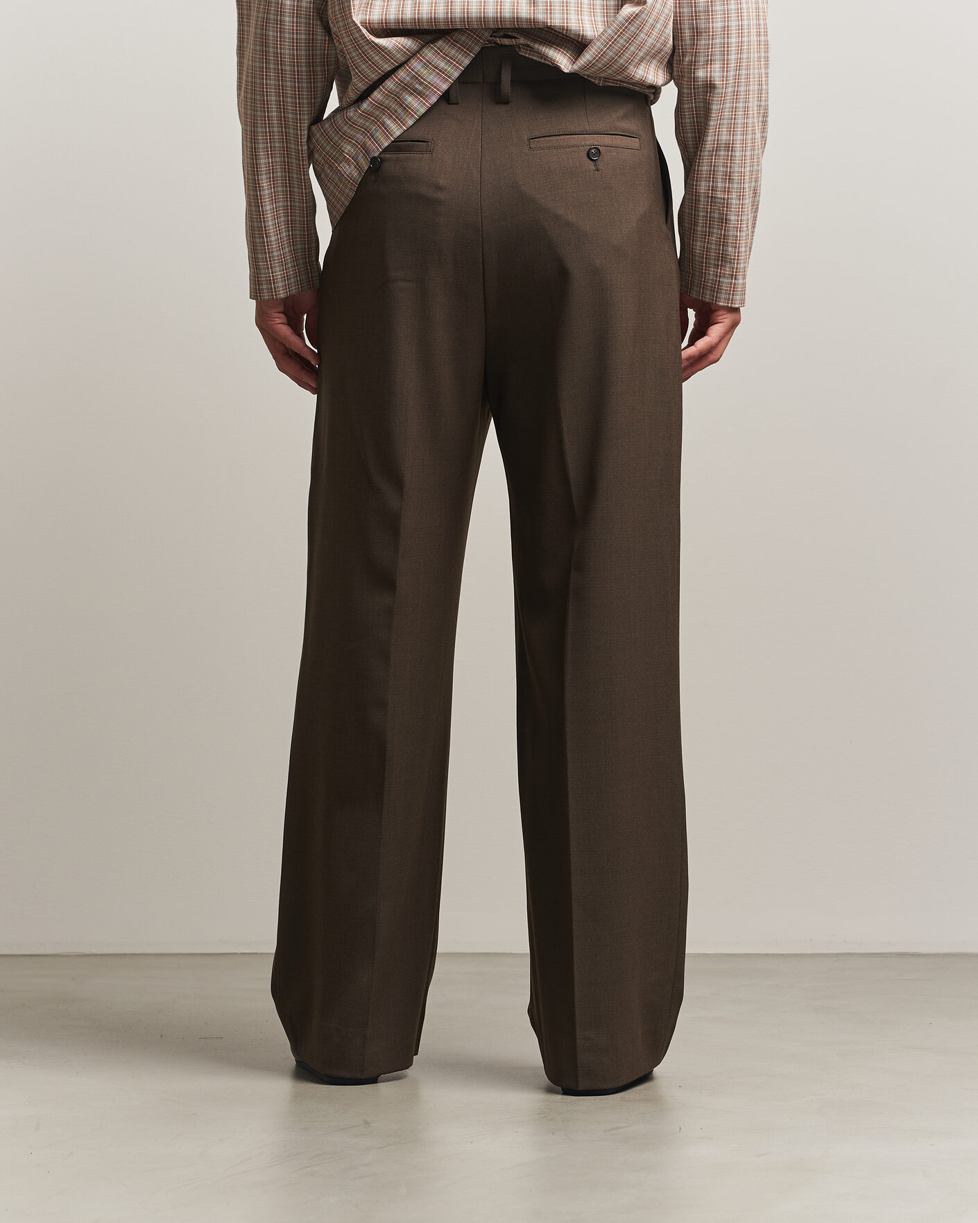 Herre | Bukser | Filippa K | Milo Wide Wool Trousers Walnut Brown