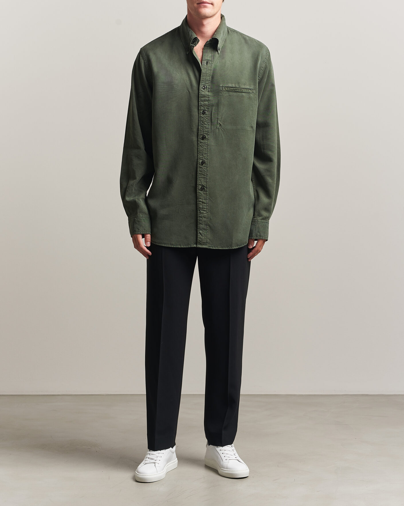 Herre | Skjorter | Filippa K | Zack Lyocell Shirt Night Green