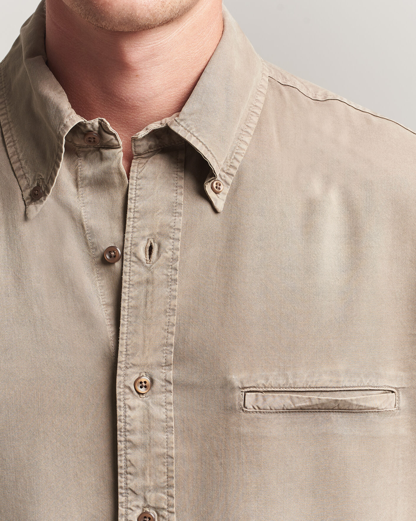 Herre | Skjorter | Filippa K | Zack Lyocell Shirt Stone Taupe
