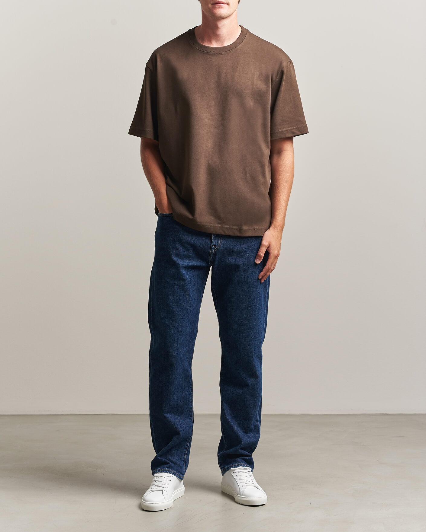 Herre | T-Shirts | Filippa K | Heavy Cotton Crew Neck T-Shirt Golden Brown