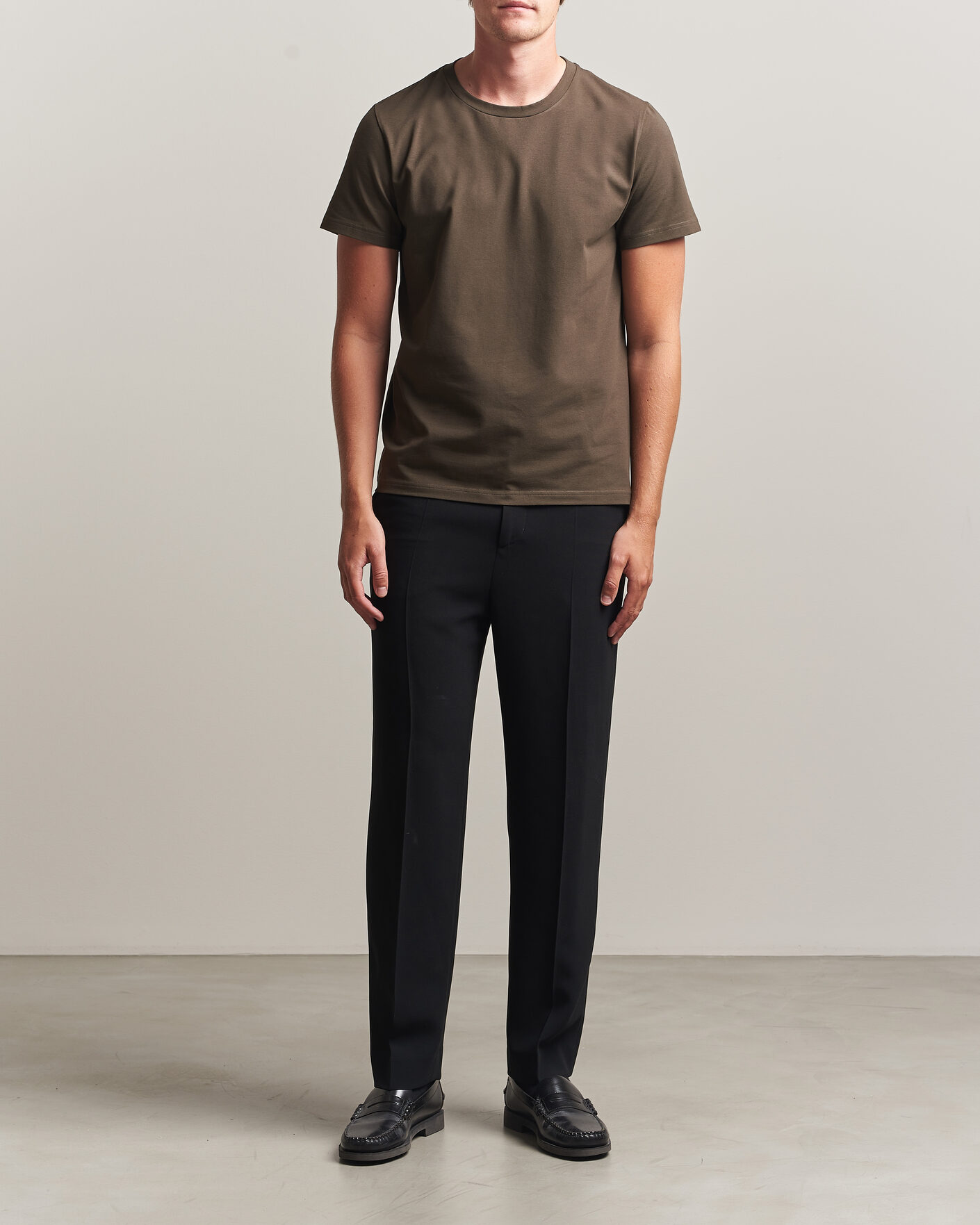 Herre | T-Shirts | Filippa K | Soft Lycra T-Shirt Ebony Brown
