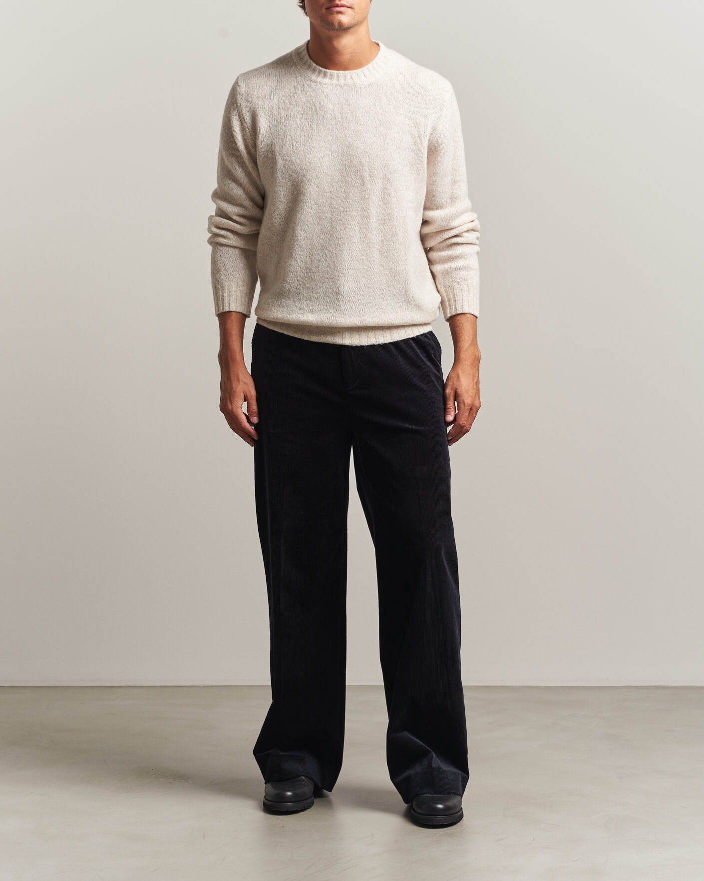 Herre | Bukser | Filippa K | Hector Corduroy Trousers Dark Navy
