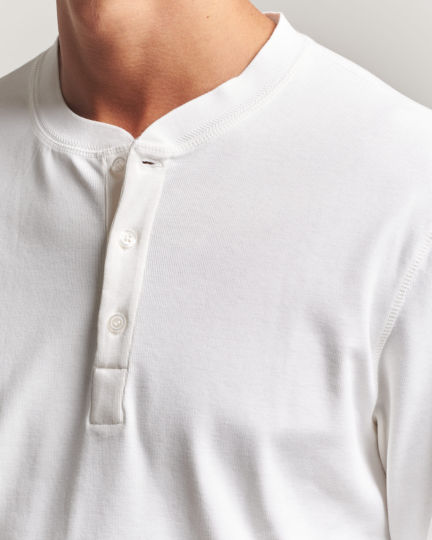 Herre | Trøjer | Filippa K | Cotton Rib Henley White