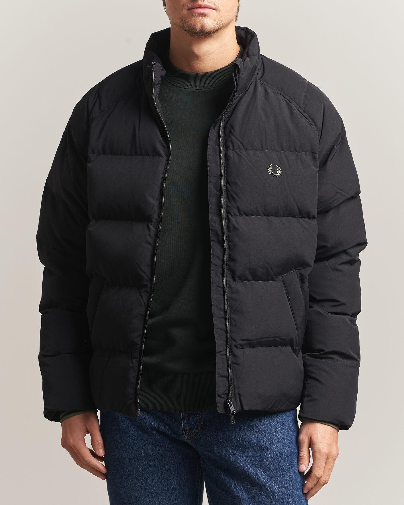 Herre | Jakker | Fred Perry | Raglan Sleeve Padded Jacket Black