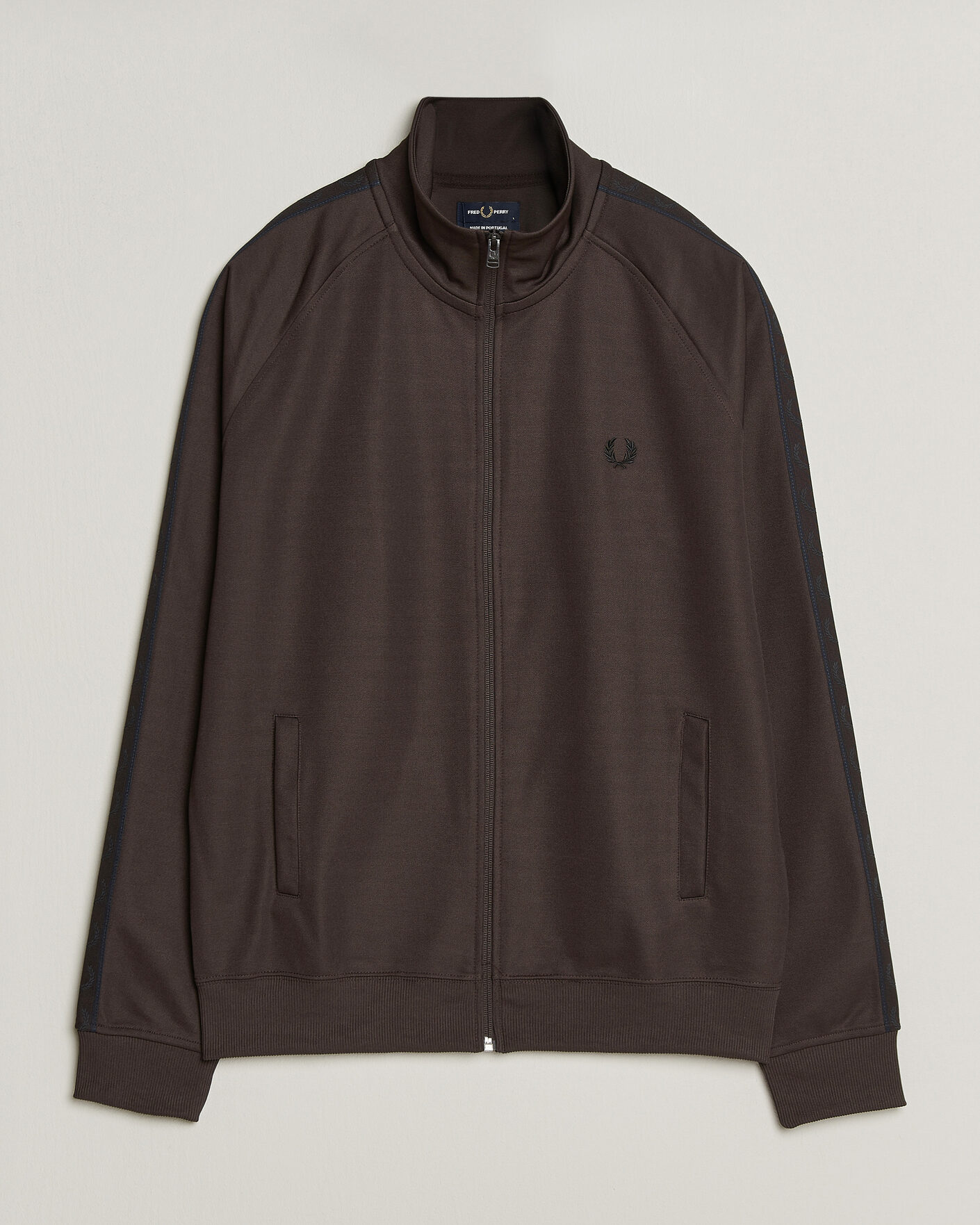 Herre | Trøjer | Fred Perry | Taped Track Jacket Rich Brown