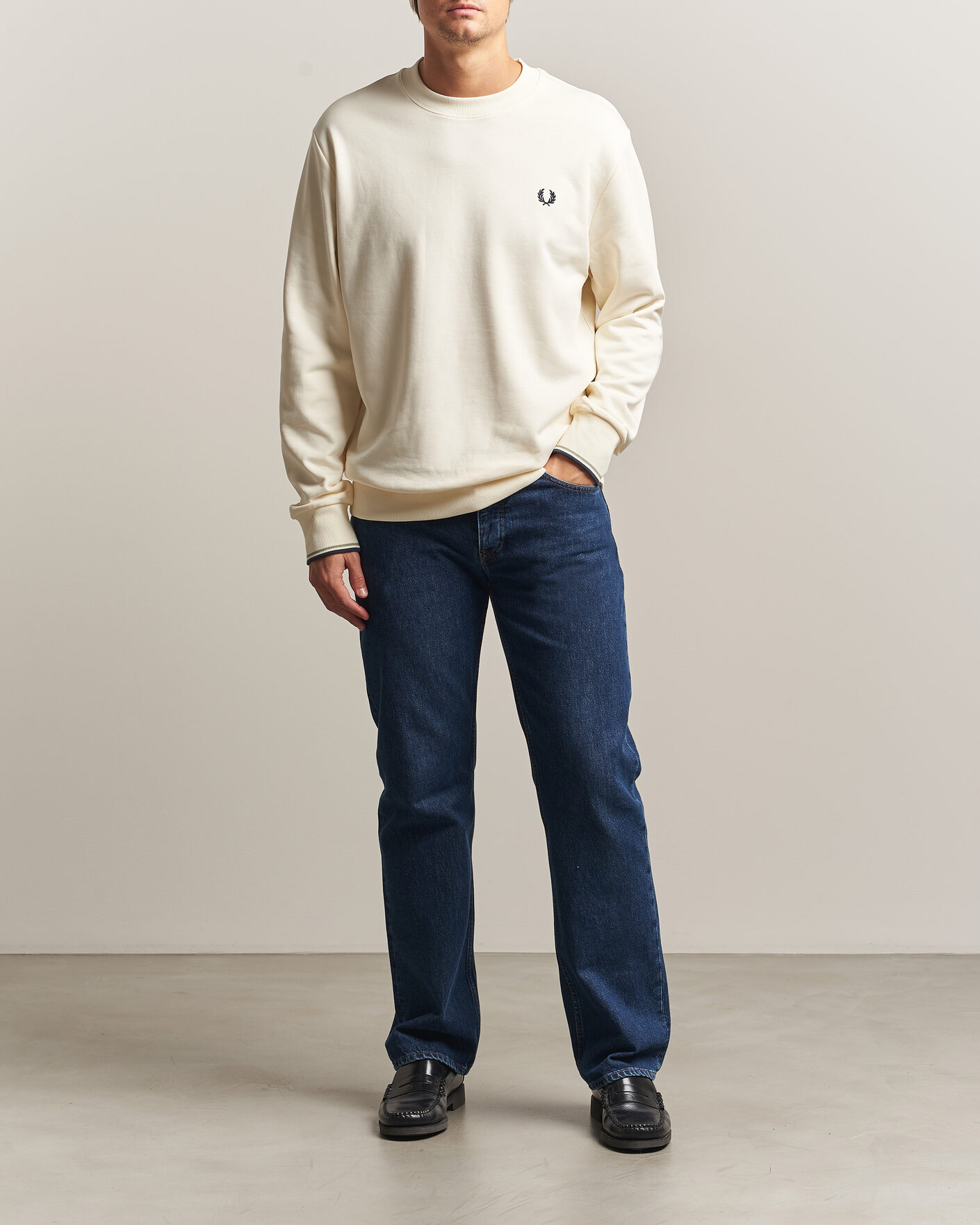 Herre | Trøjer | Fred Perry | Crew Neck Sweatshirt Ecru