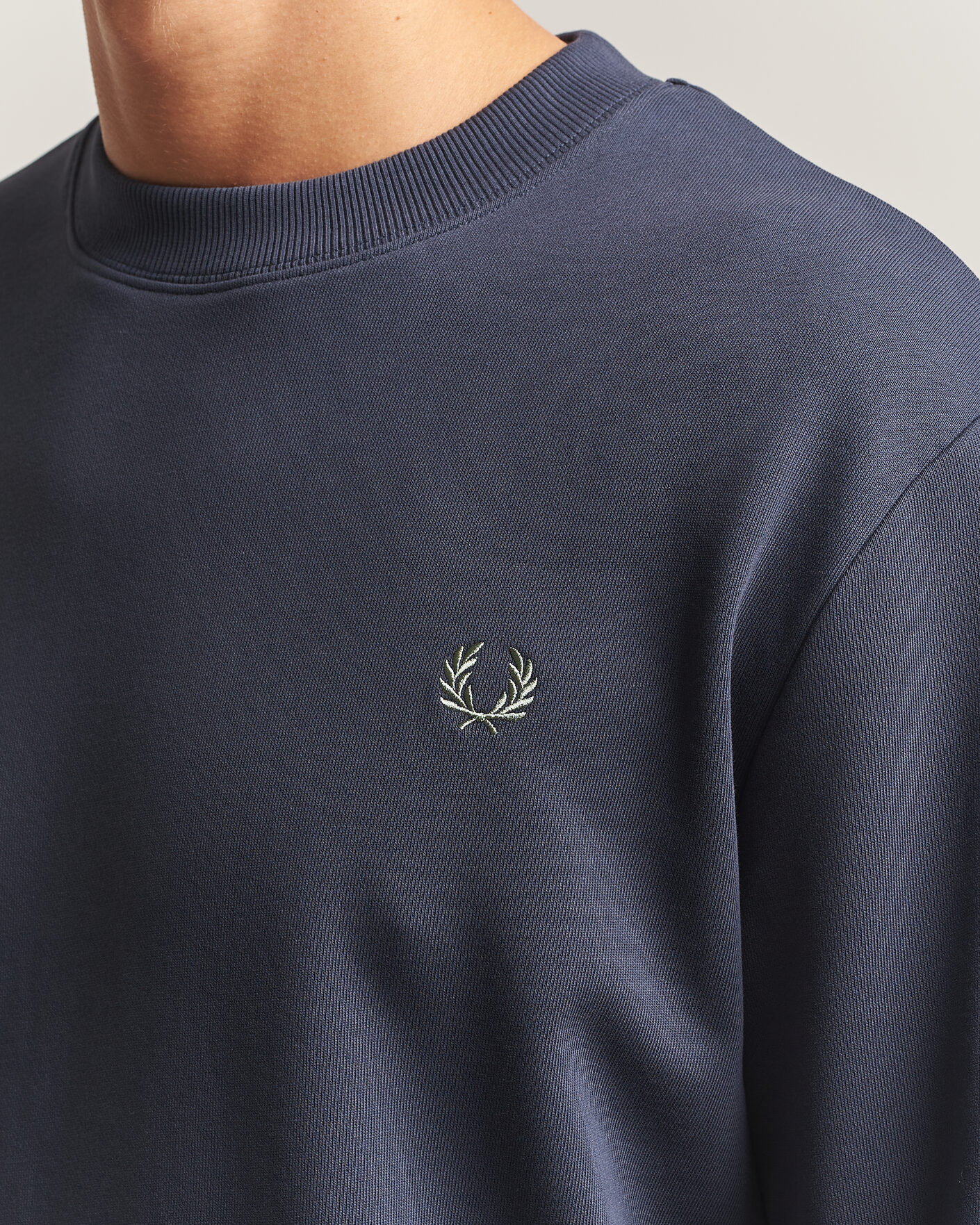 Herre | Trøjer | Fred Perry | Crew Neck Sweatshirt Dark Airforce