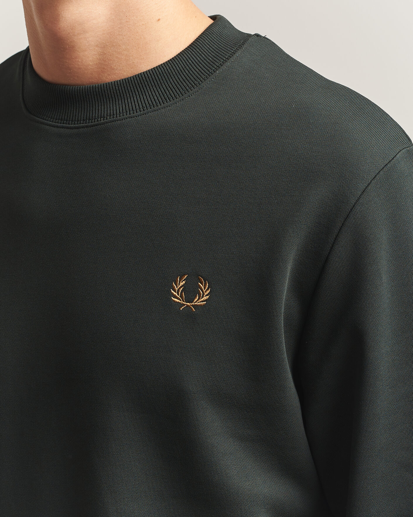 Herre | Trøjer | Fred Perry | Crew Neck Sweatshirt Night Green