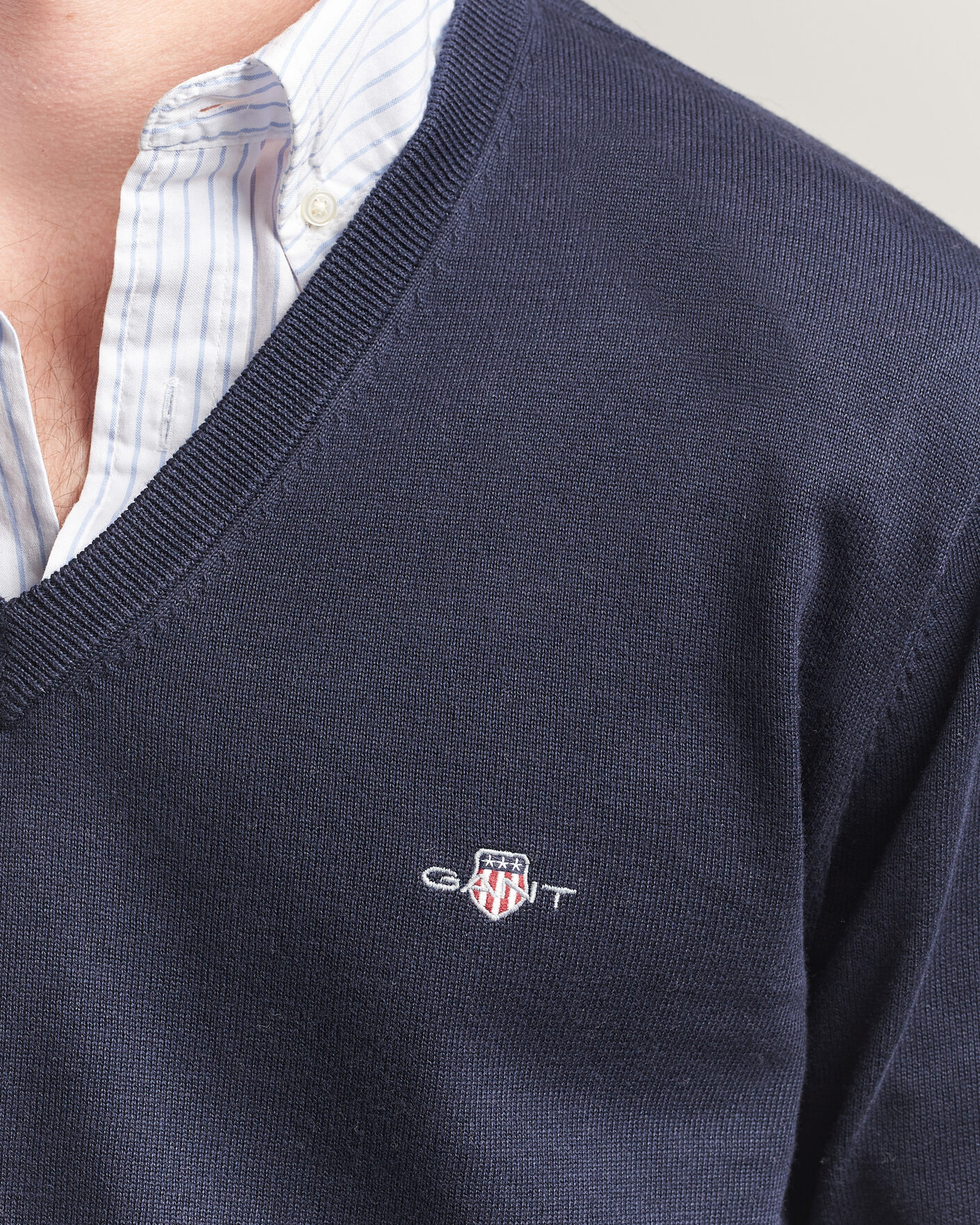 Herre | Trøjer | Gant | Classic Cotton V-Neck Evening Blue