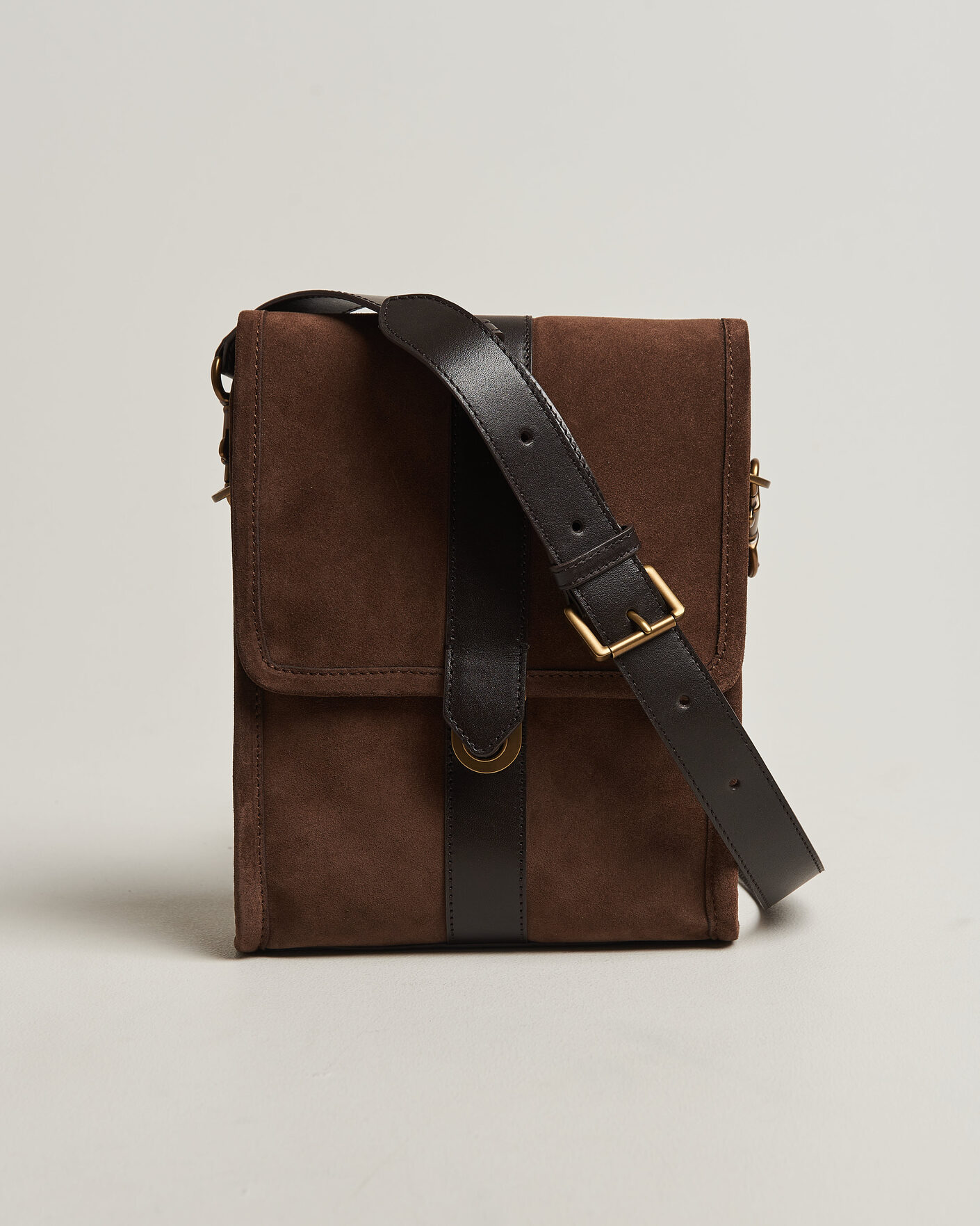 Herre | Tasker | Gant | Suede Shoulder Bag Soil Brown