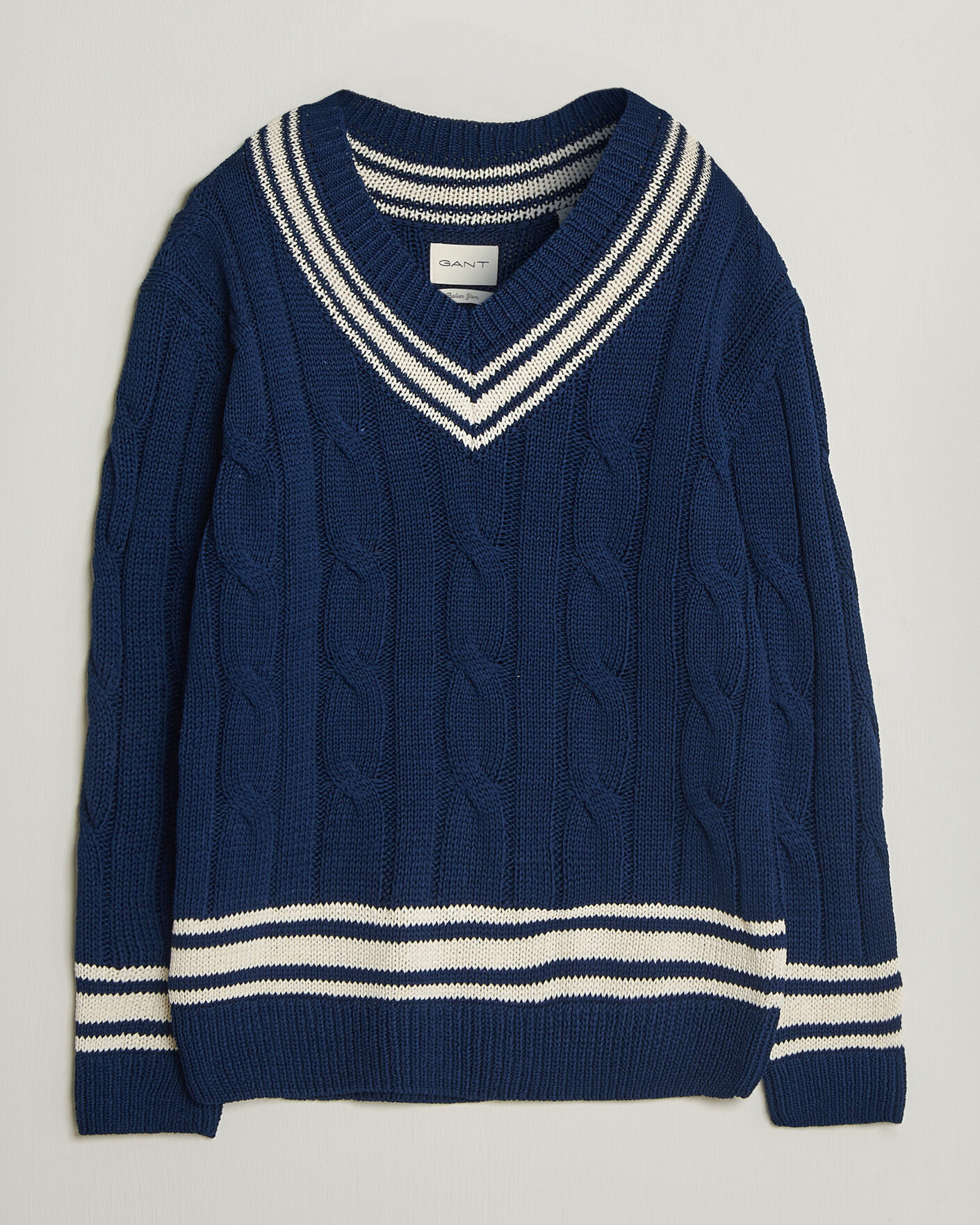 Herre | Trøjer | Gant | Mercerized Cotton Knitted Cable V-Neck Persian Blue