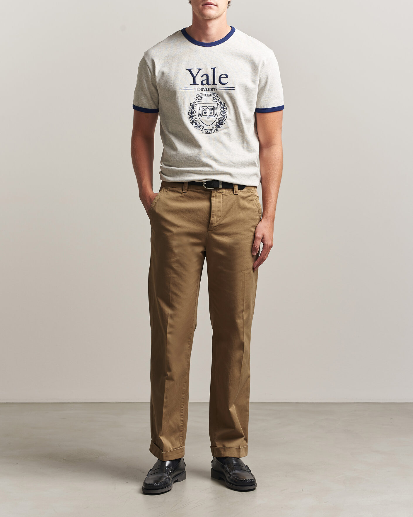 Herre | T-Shirts | Gant | YALE Crew Neck T-Shirt Grey Melange