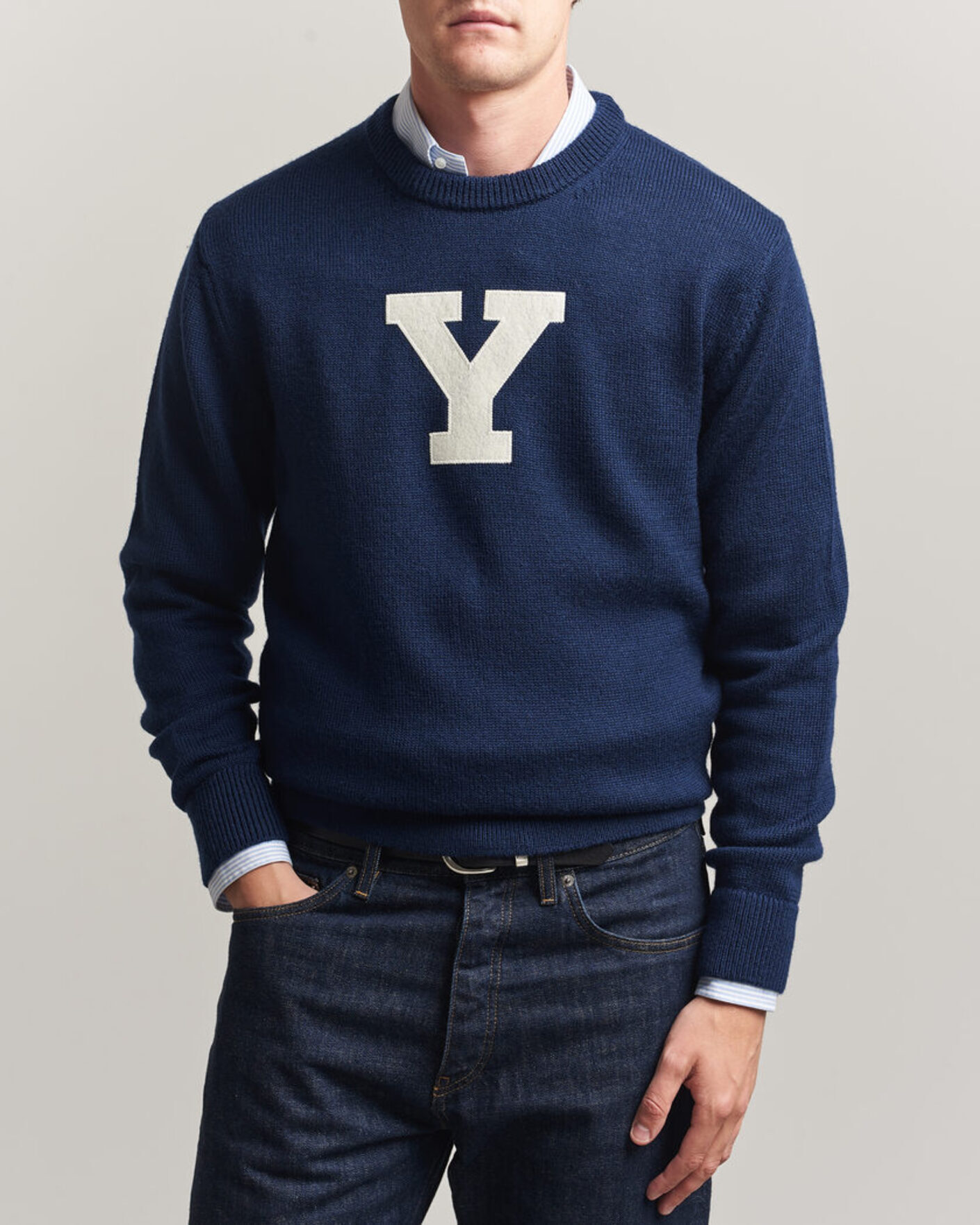 Herre | Trøjer | Gant | YALE Merino Crew Neck Marine