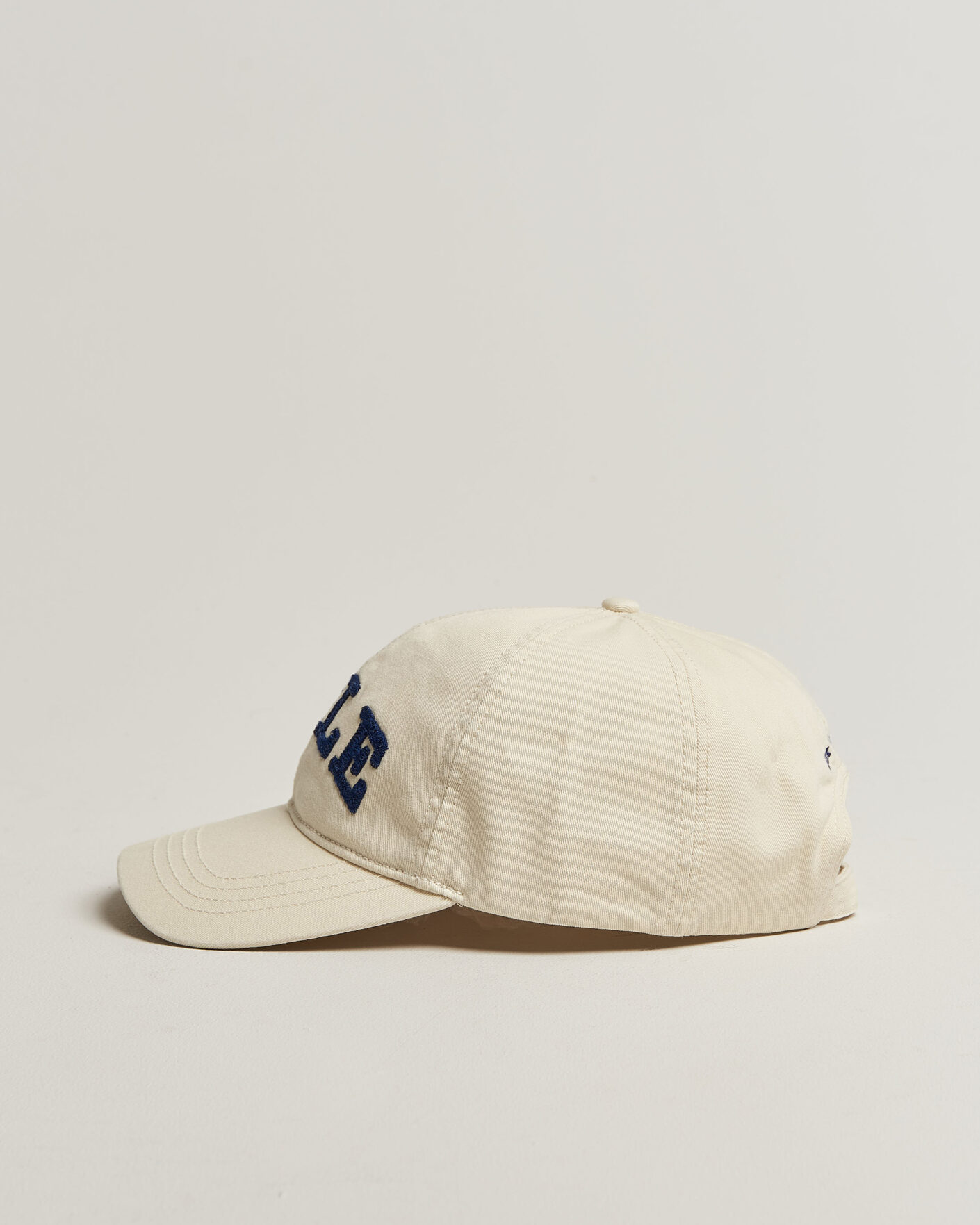 Herre | Hatte & kasketter | Gant | YALE Heavy Washed Cotton Twill Cap Cream