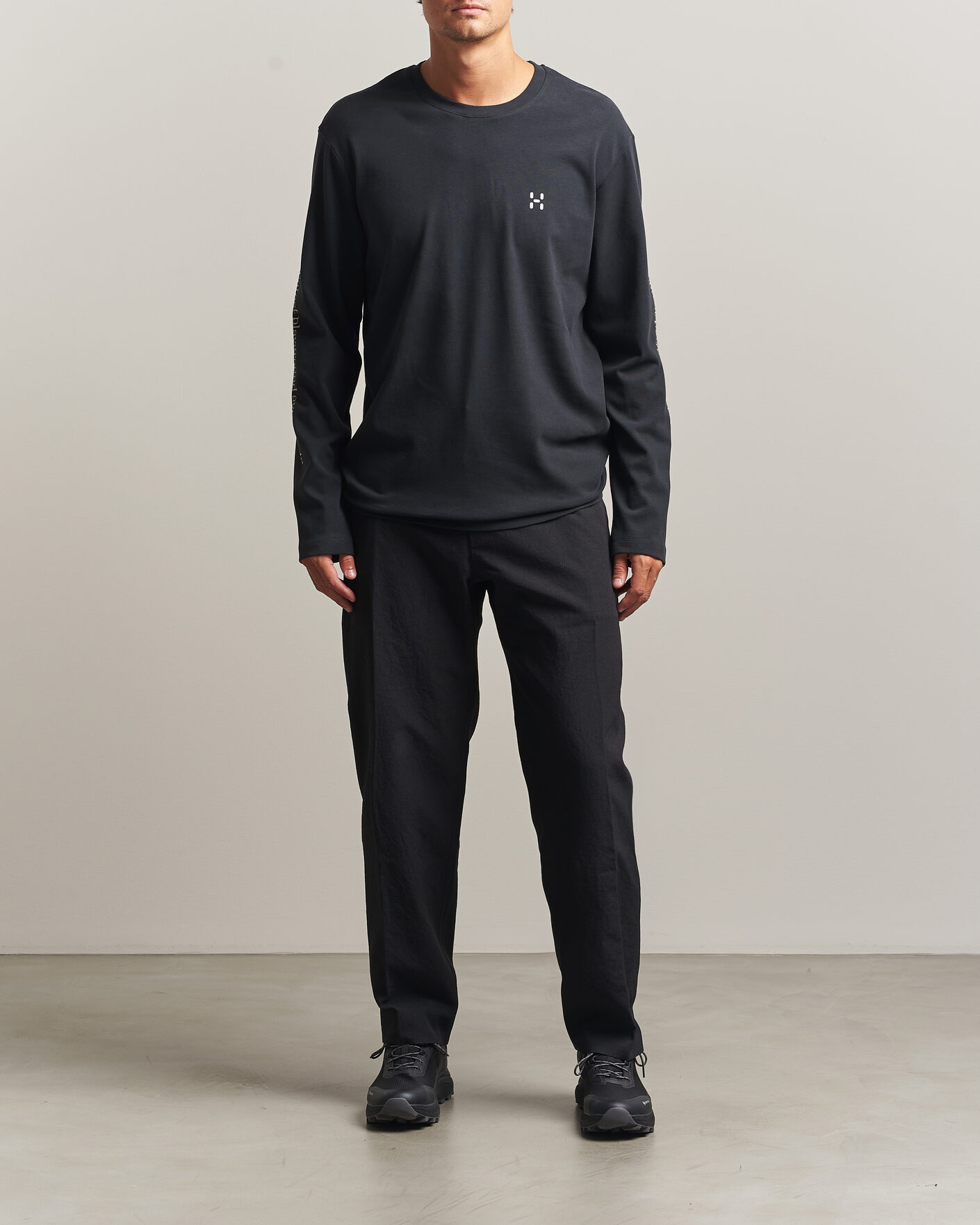 Herre | T-Shirts | Haglöfs | Long Sleeve T-Shirt True Black