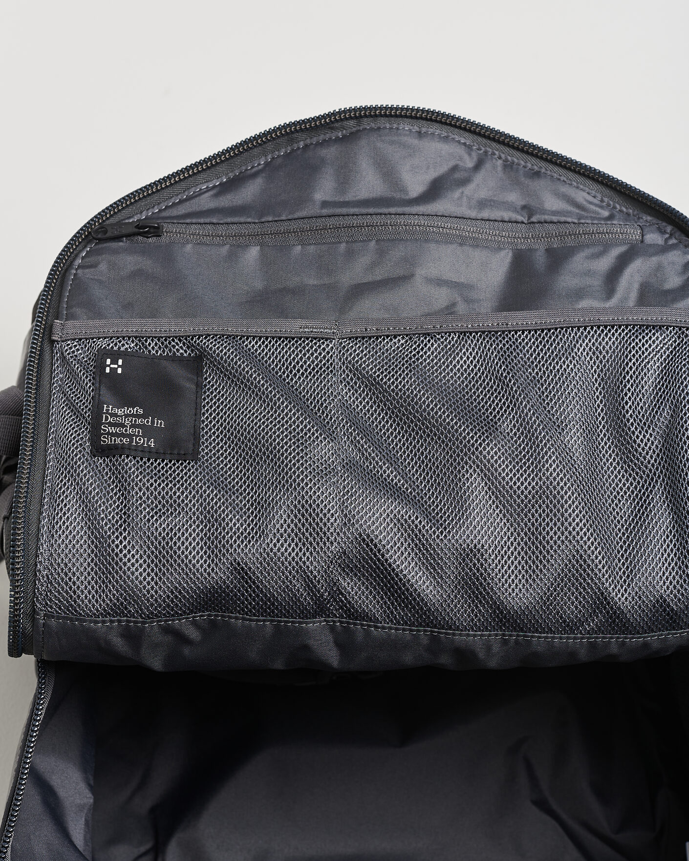 Herre | Tasker | Haglöfs | Magma 42L Duffle Bag True Black