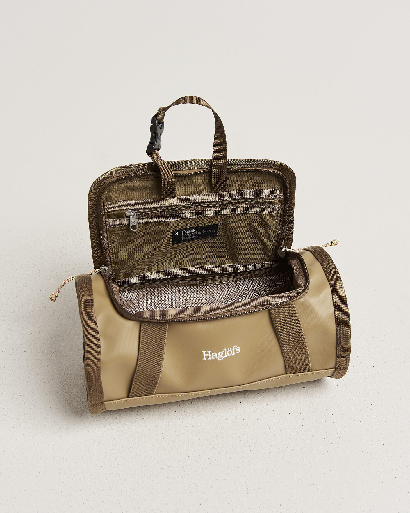 Herre | Tasker | Haglöfs | Lava Travel Tube Oake Brown