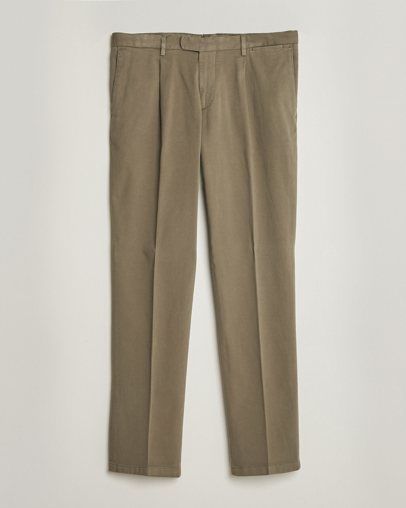 Herre | Bukser | Boglioli | Pleated Cotton Twill Chinos Olive