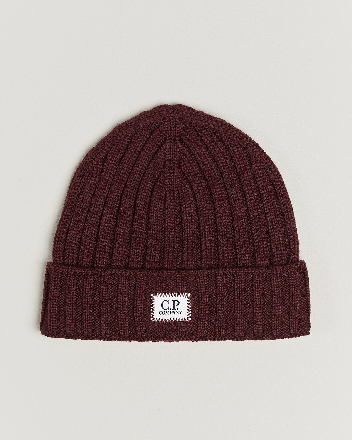 Herre | Huer | C.P. Company | Extra Fine Merino Rib Knitted Hat Burgundy