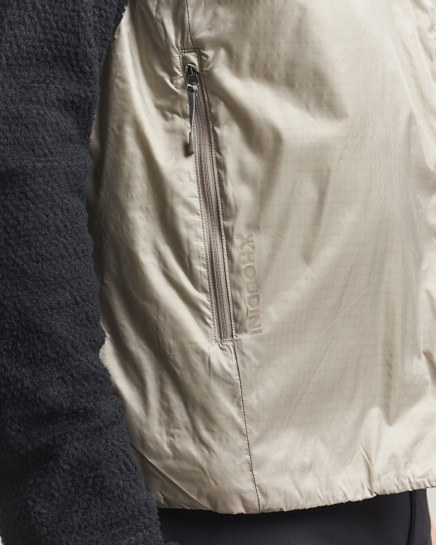 Herre | Veste | Houdini | Dunfri Primaloft Padded Vest Sandstorm