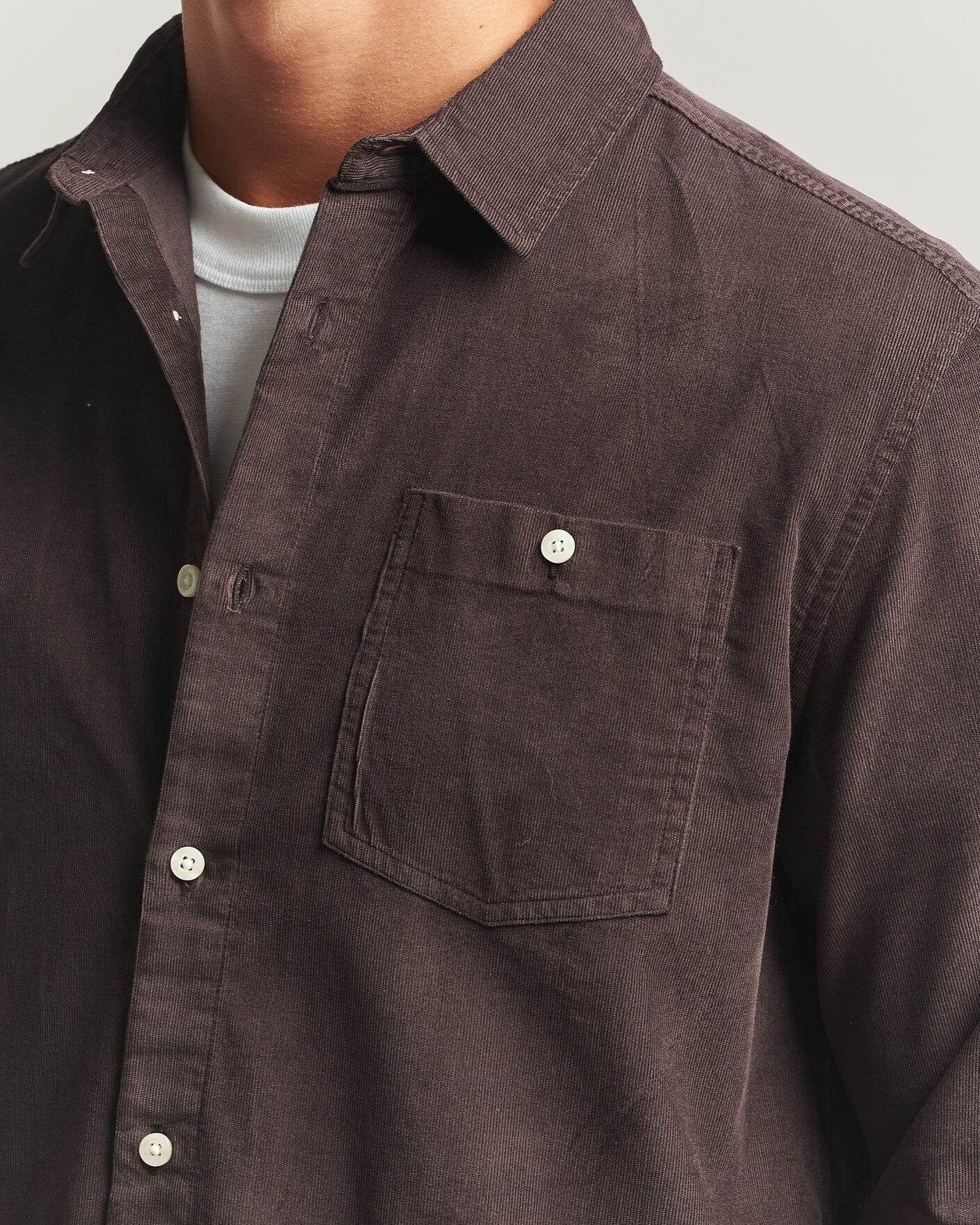 Herre | Skjorter | KnowledgeCotton Apparel | Regular Fit Cord Shirt Chocolate